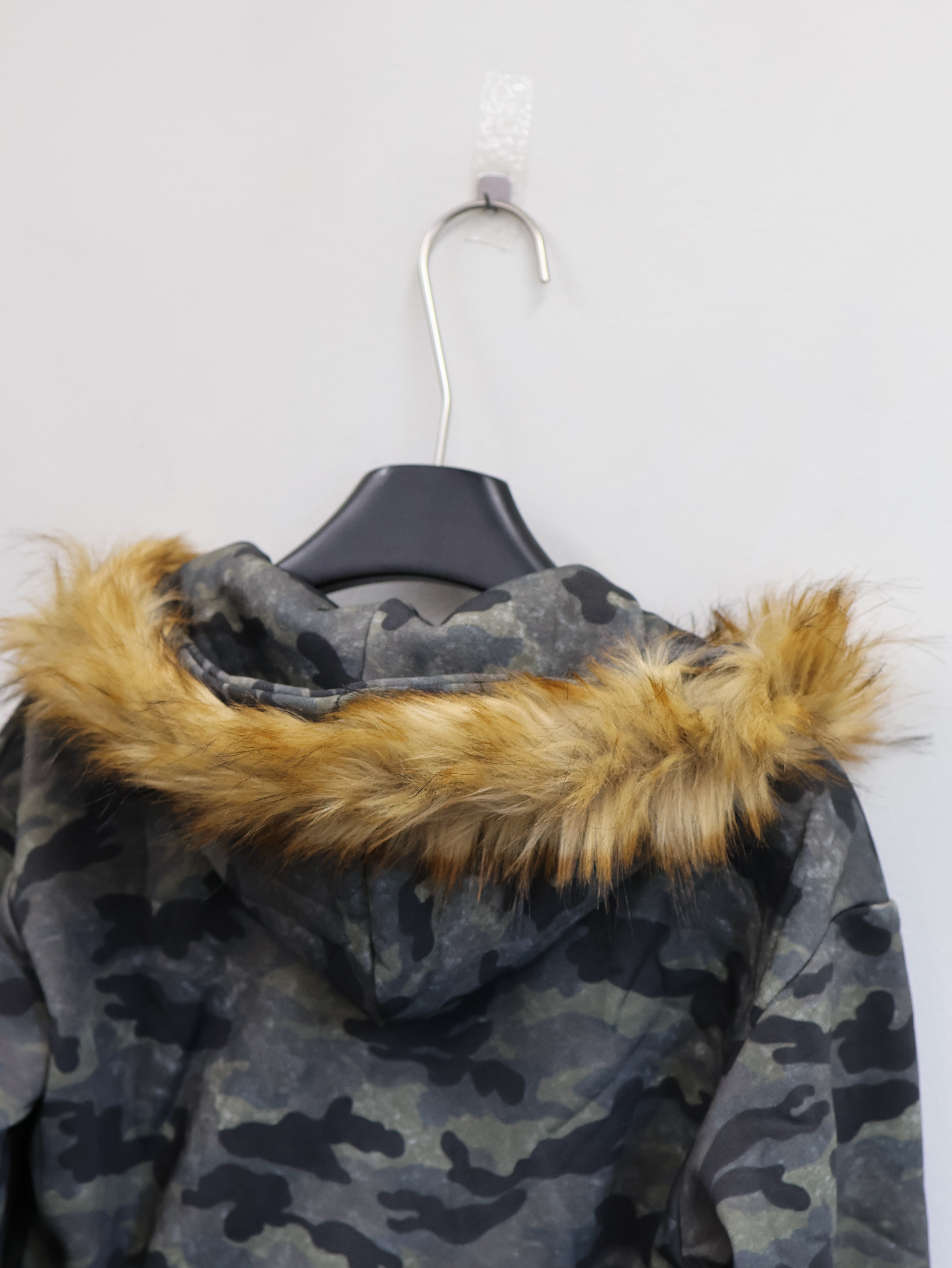 25-904 Fuzzy Camo hoddie A450 – 1618