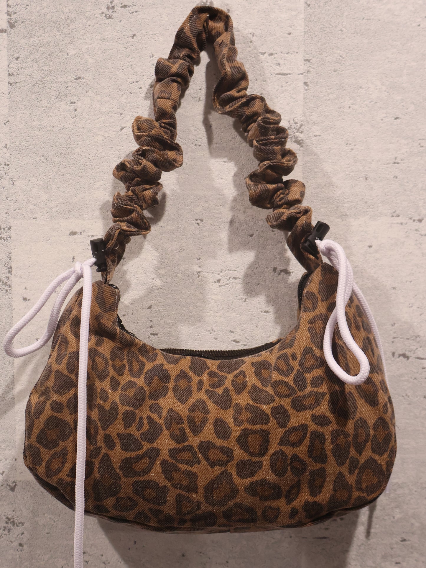 1618 remake leo bag RA969