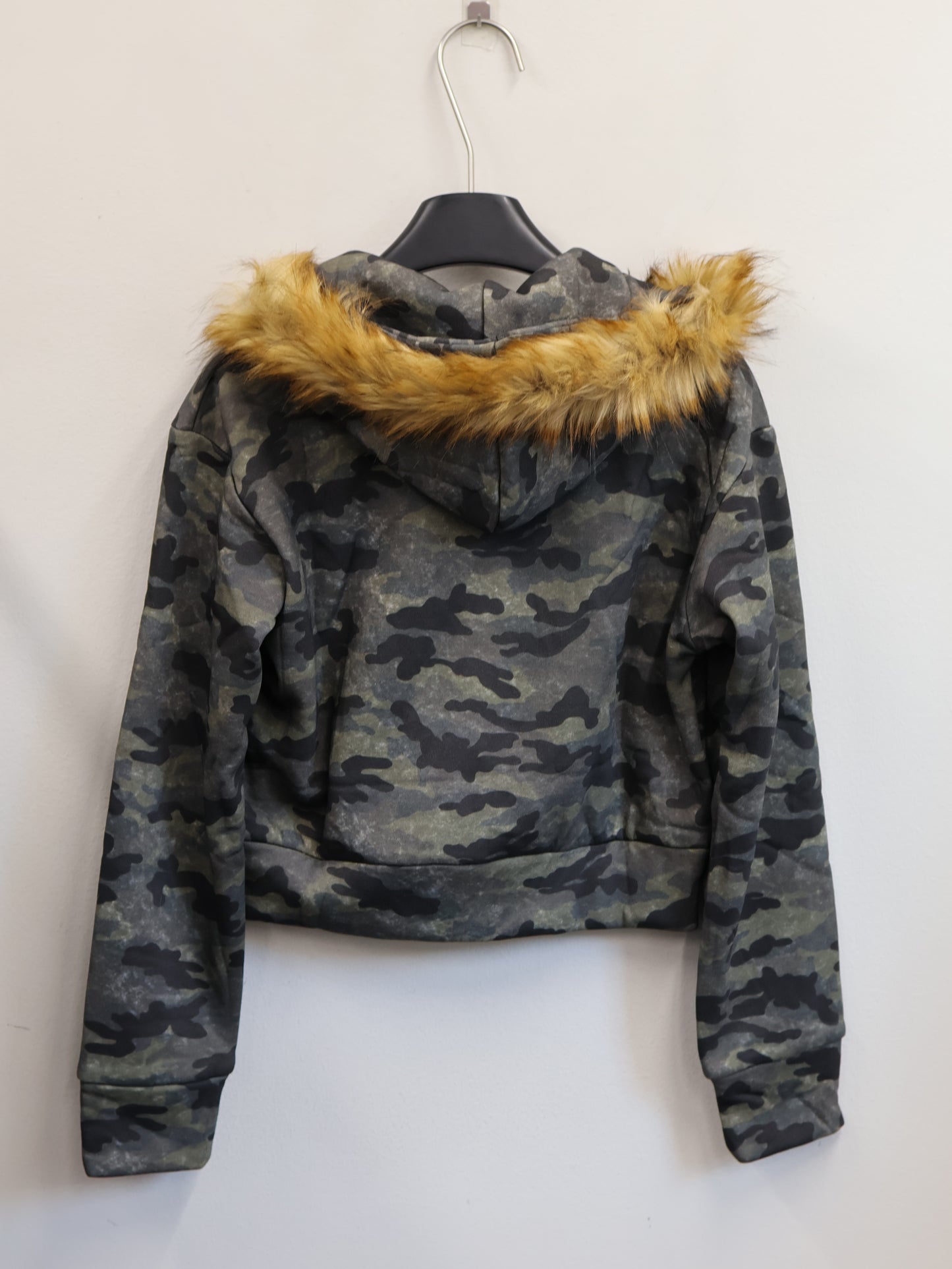 25-904 Fuzzy Camo hoddie A450