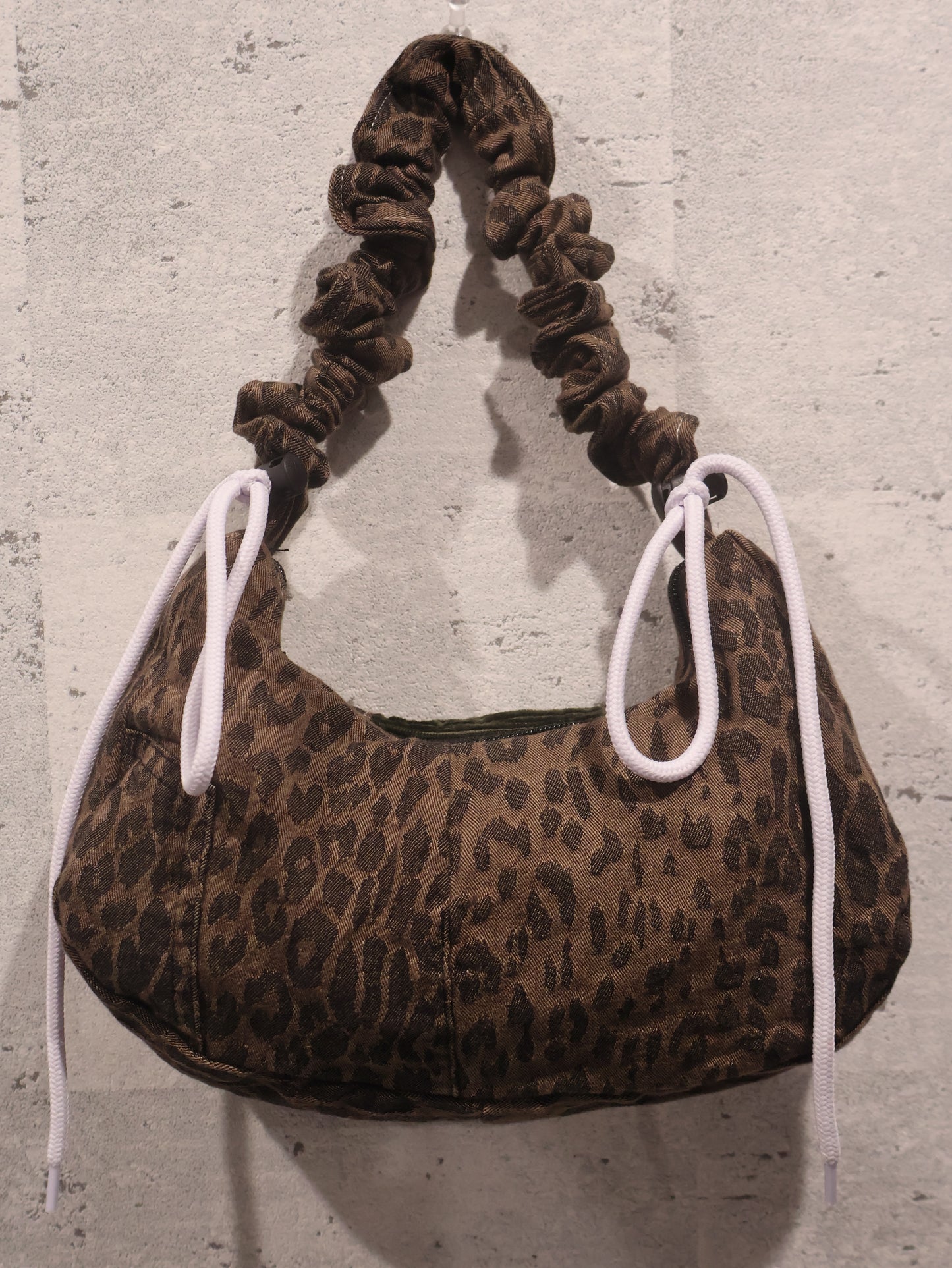 1618 remake leo bag RA970