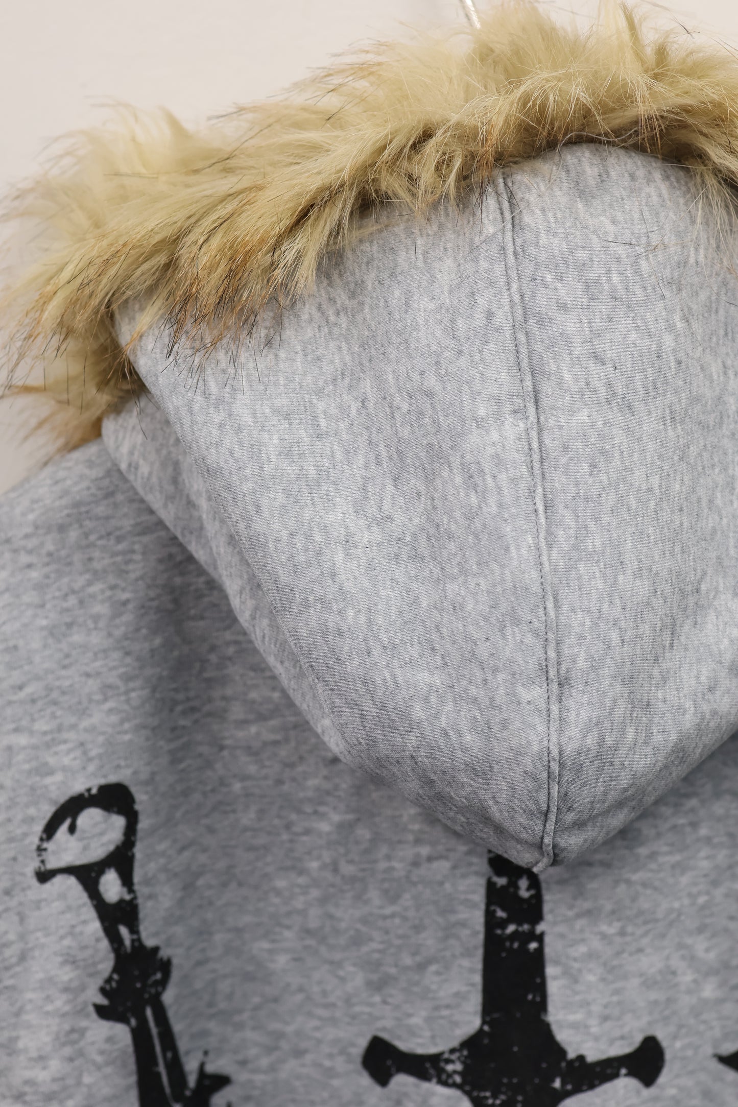 Grunge Fur Hoodie A323