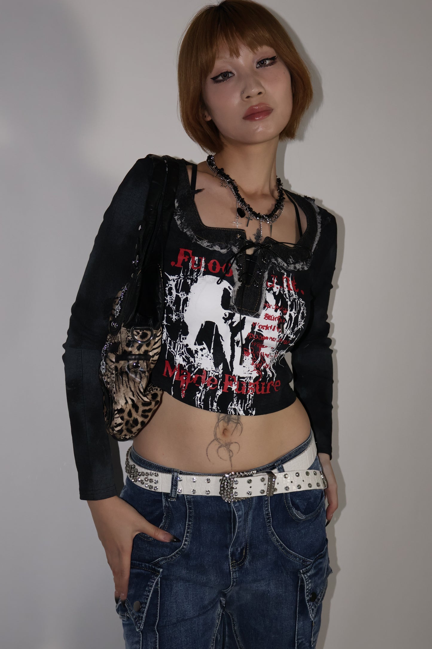 25-914 Lace Skull Top A356