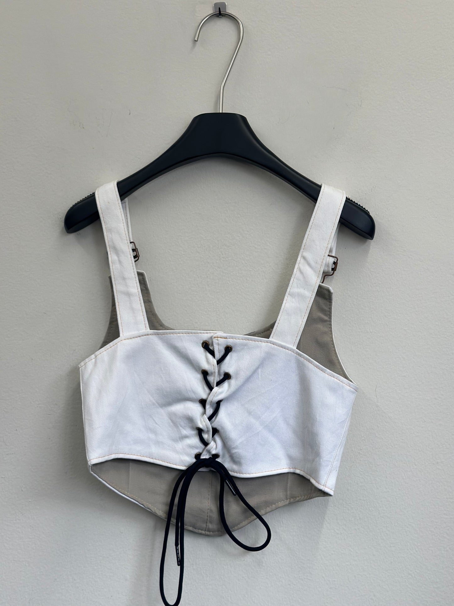 1618 remake tops_R575