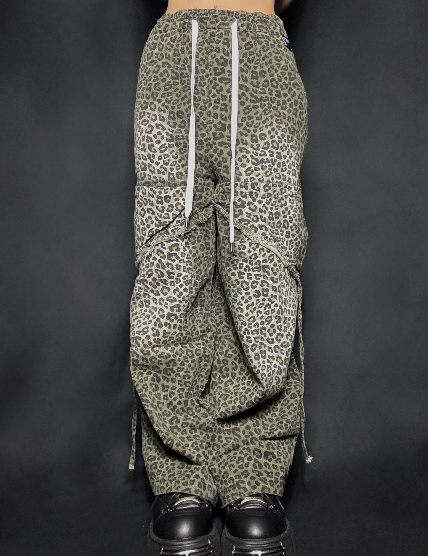Leopard Cago Pants  A607