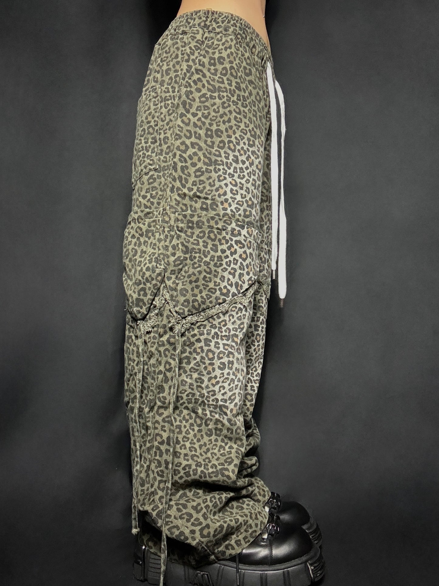 Leopard Cago Pants  A607