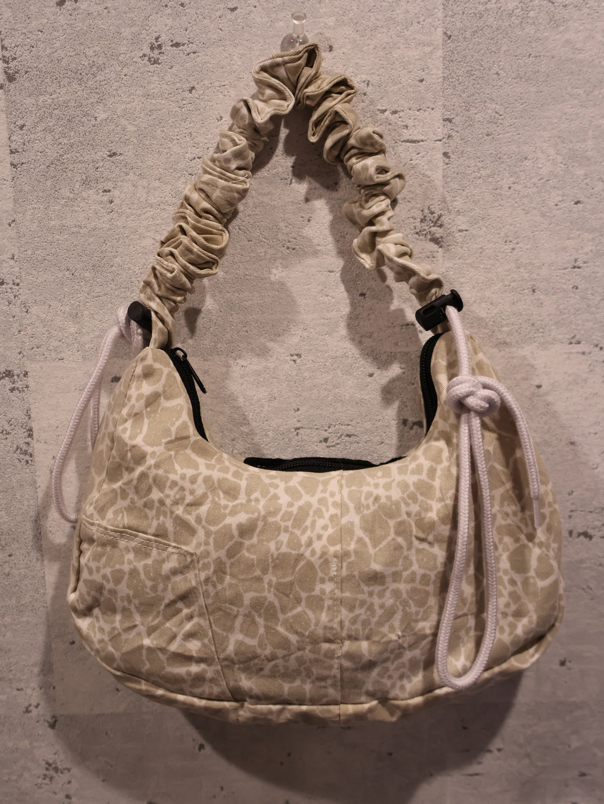 1618 remake leo bag RB32