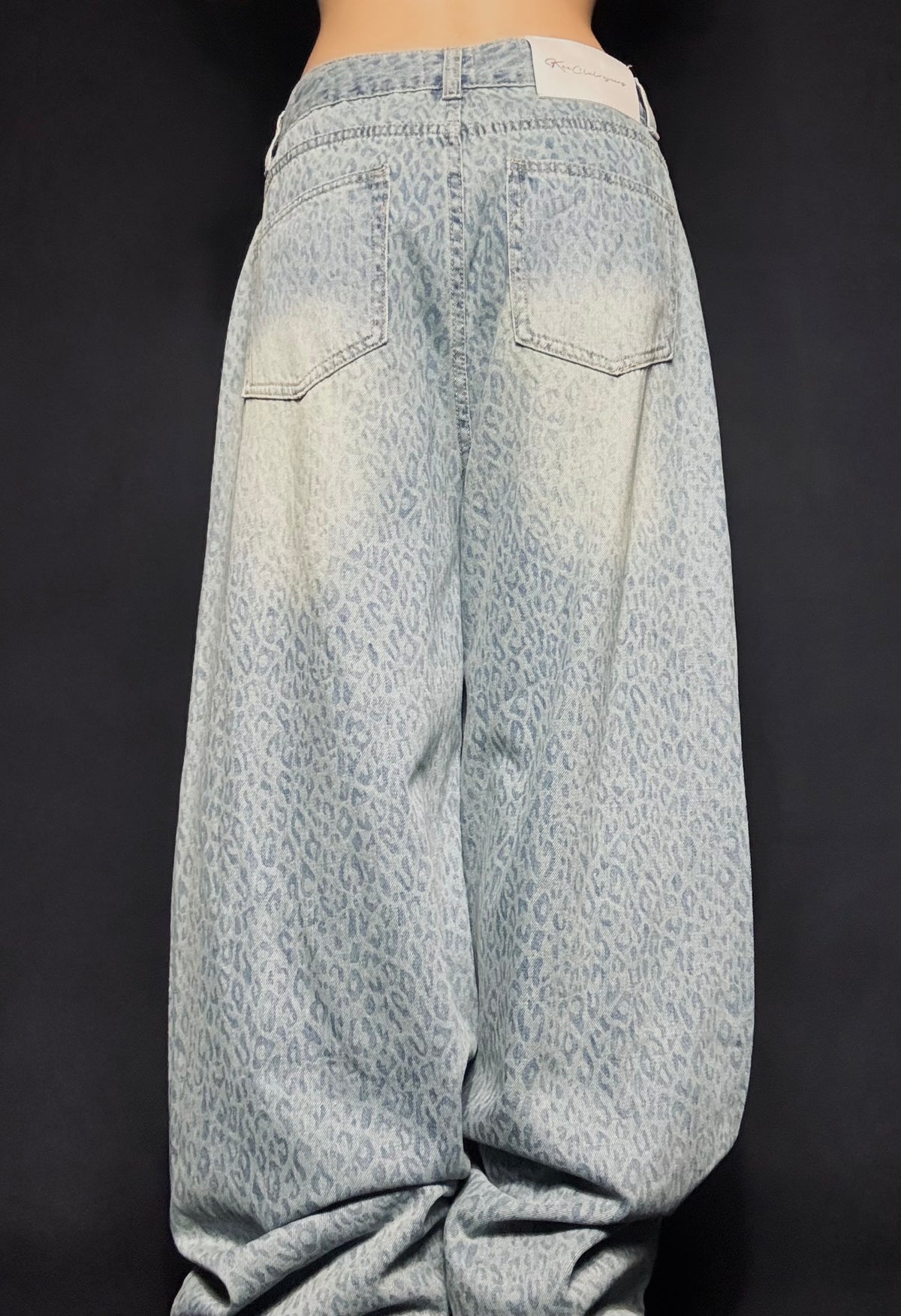 LEO denimpants  A16