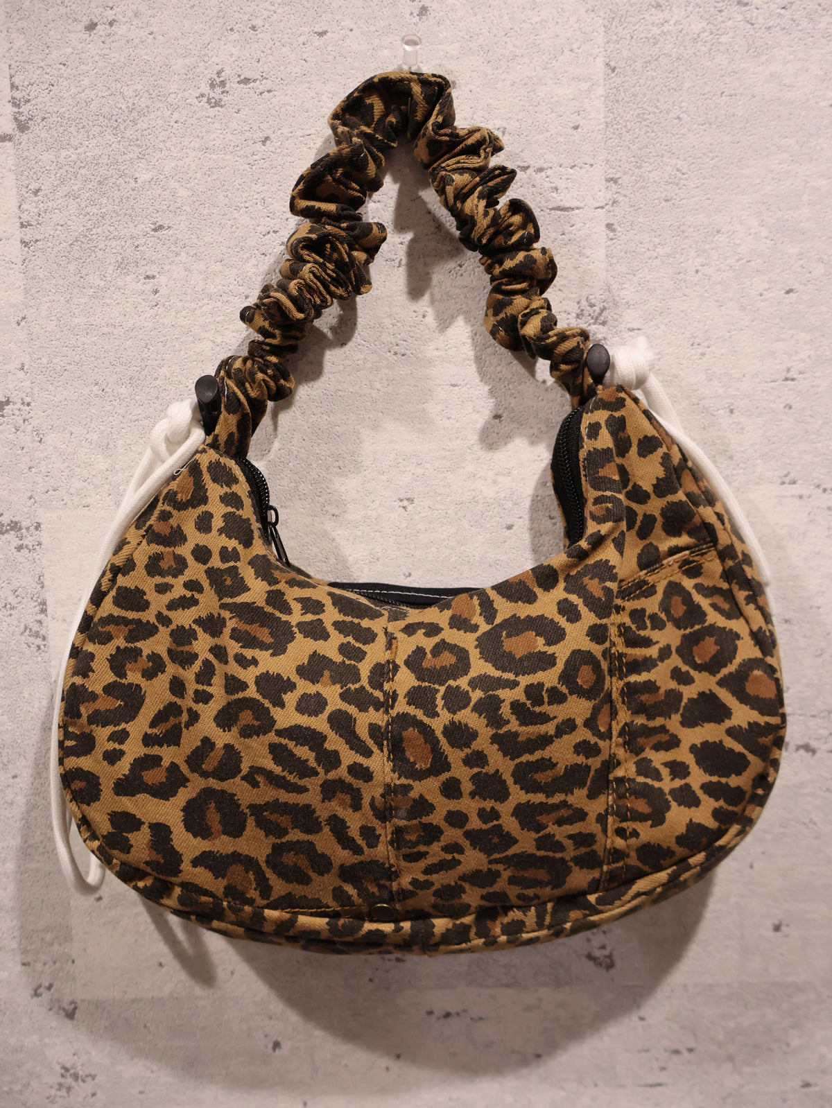 1618 remake leo bag RB40