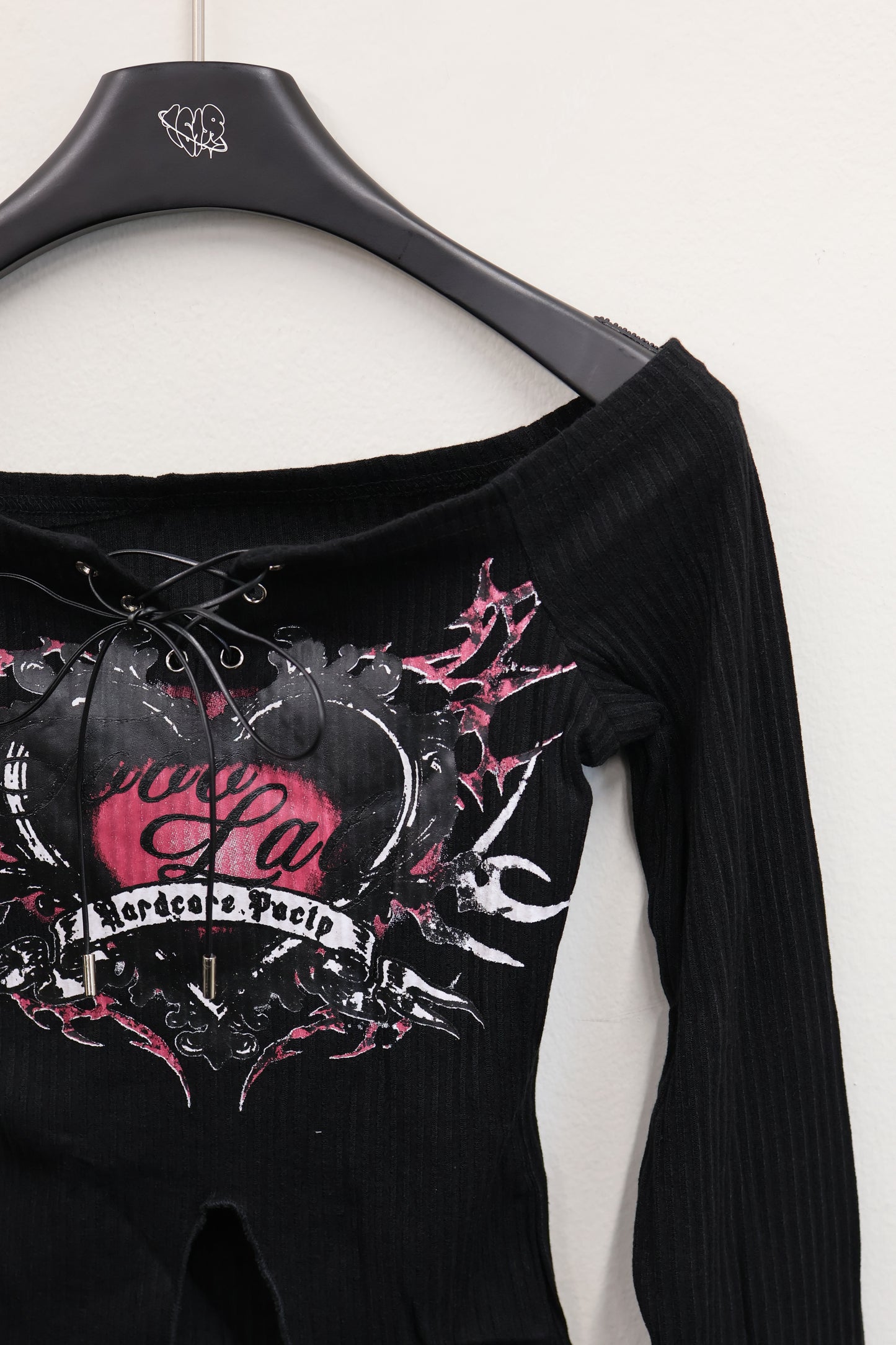 25-913 Vamp Crest Top A339