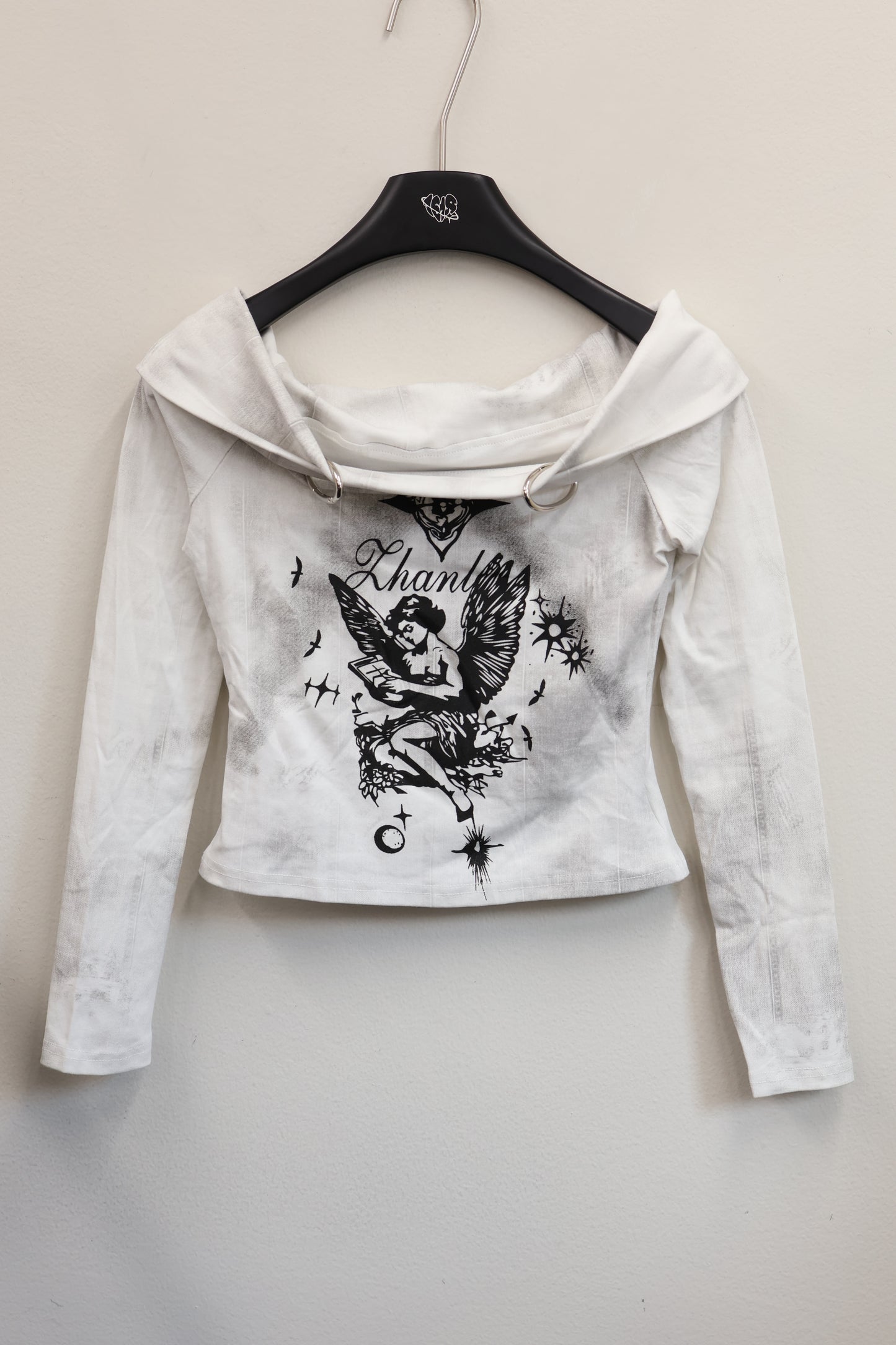 25-919 Angel Print Top A337