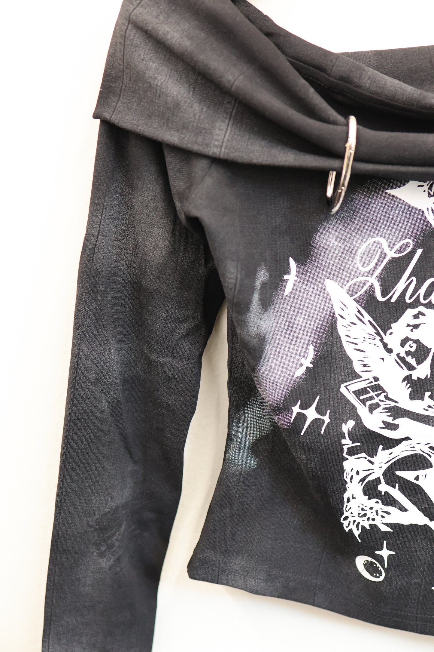 25-919 Angel Print Top A337