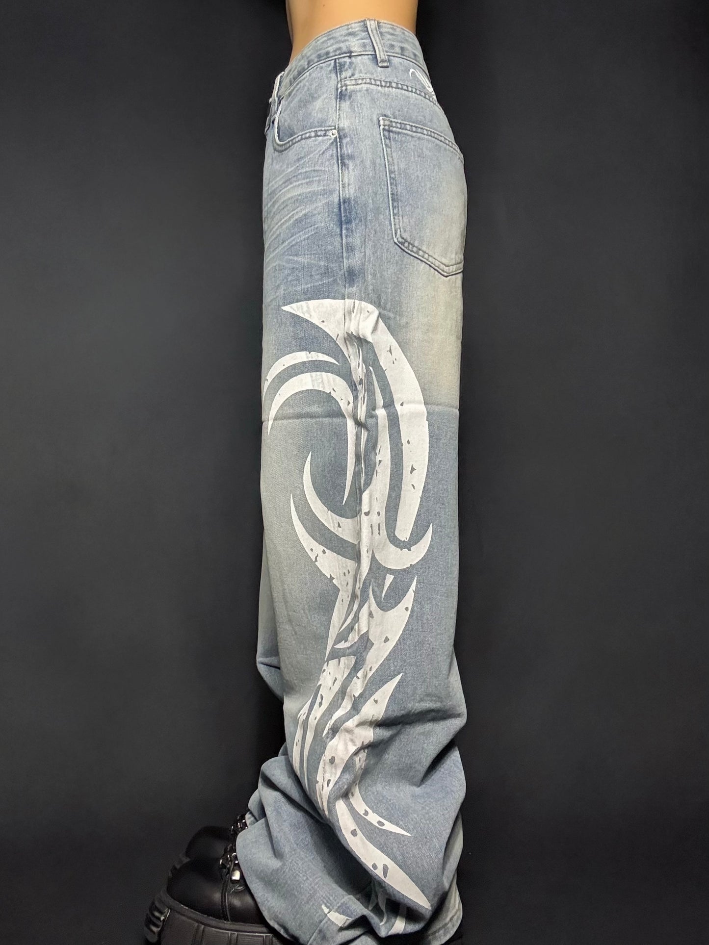 side graph denim A13