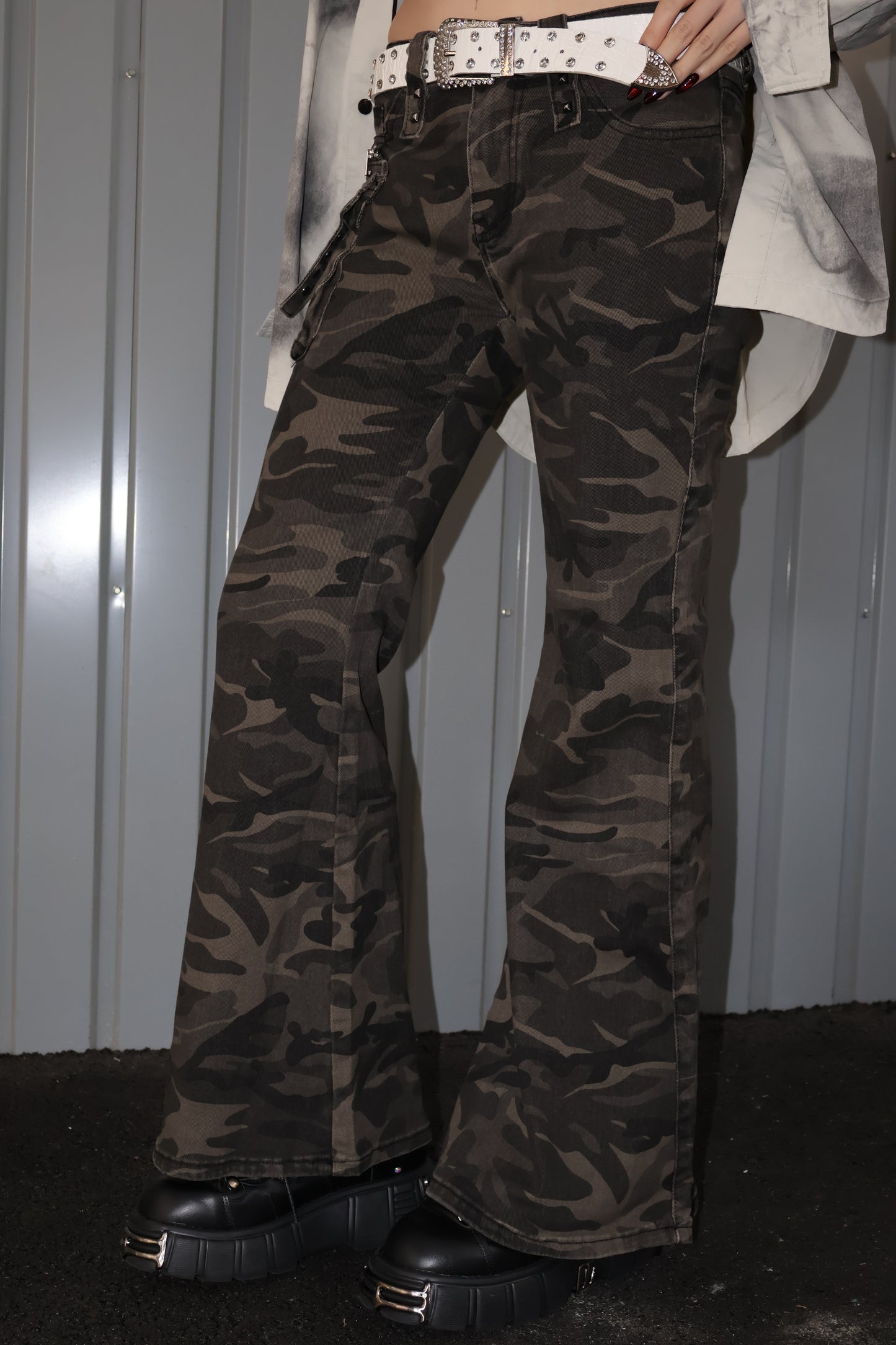 Ripped Camo Pants A326