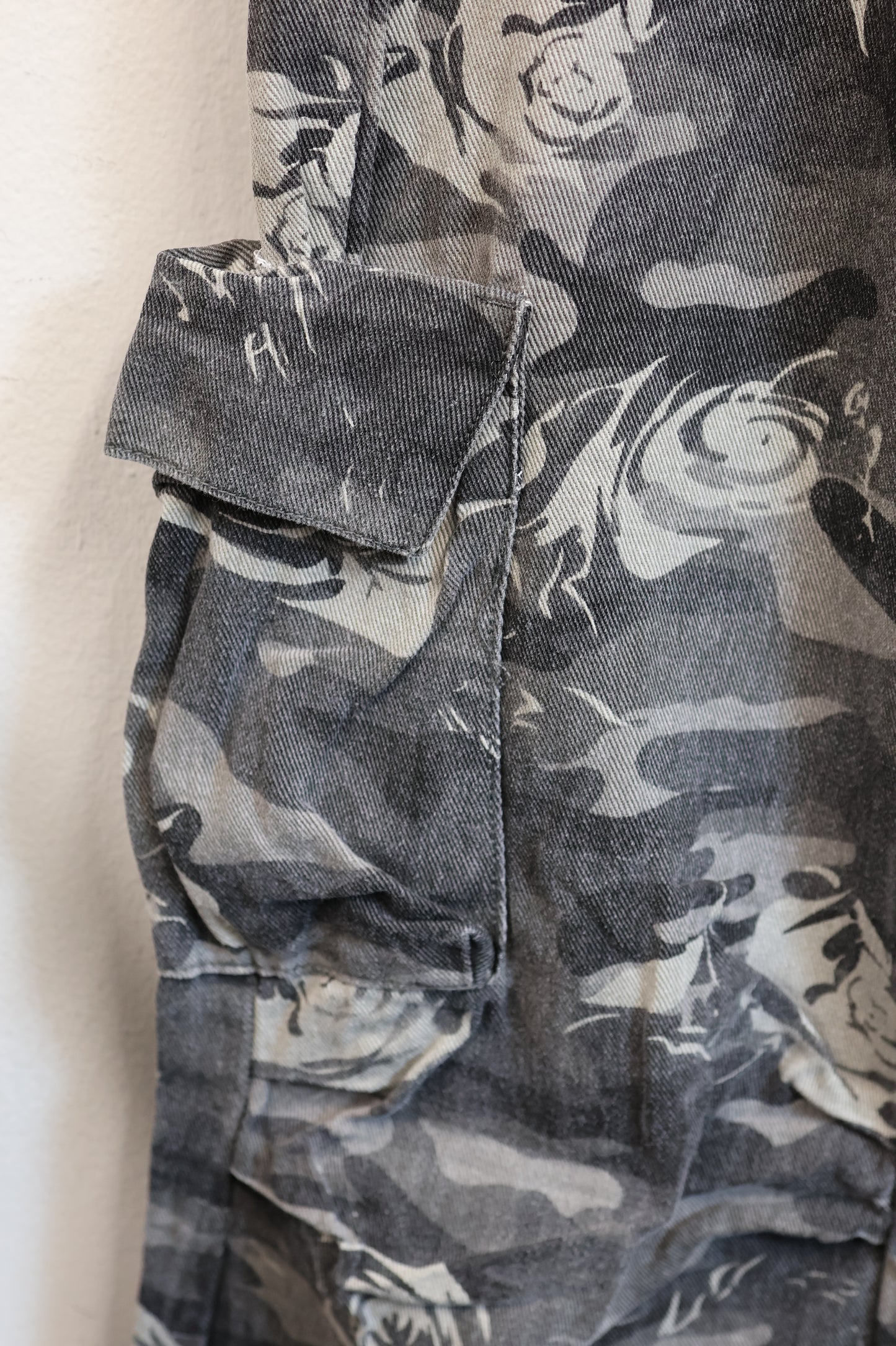 25-911 Dragon Camo Pants  A350