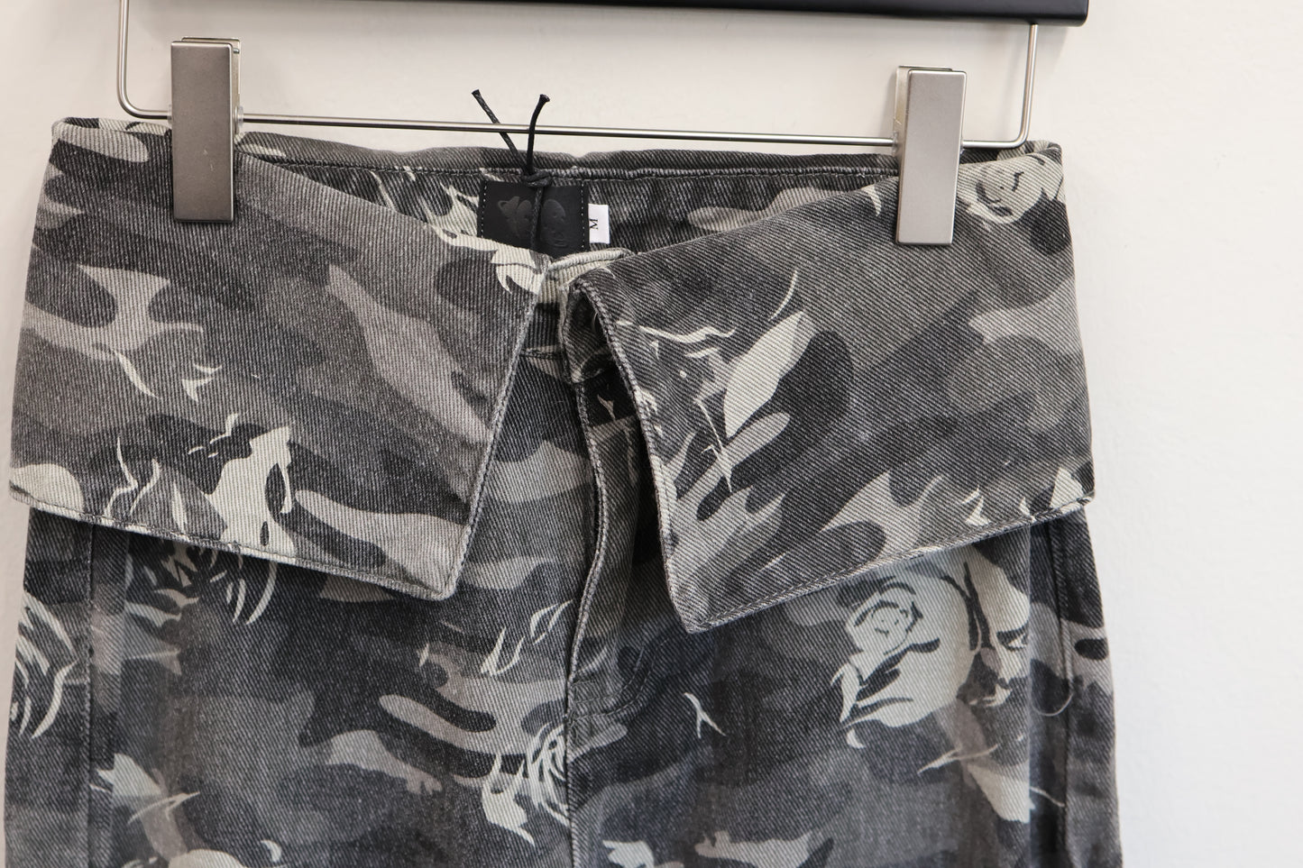 25-911 Dragon Camo Pants A350