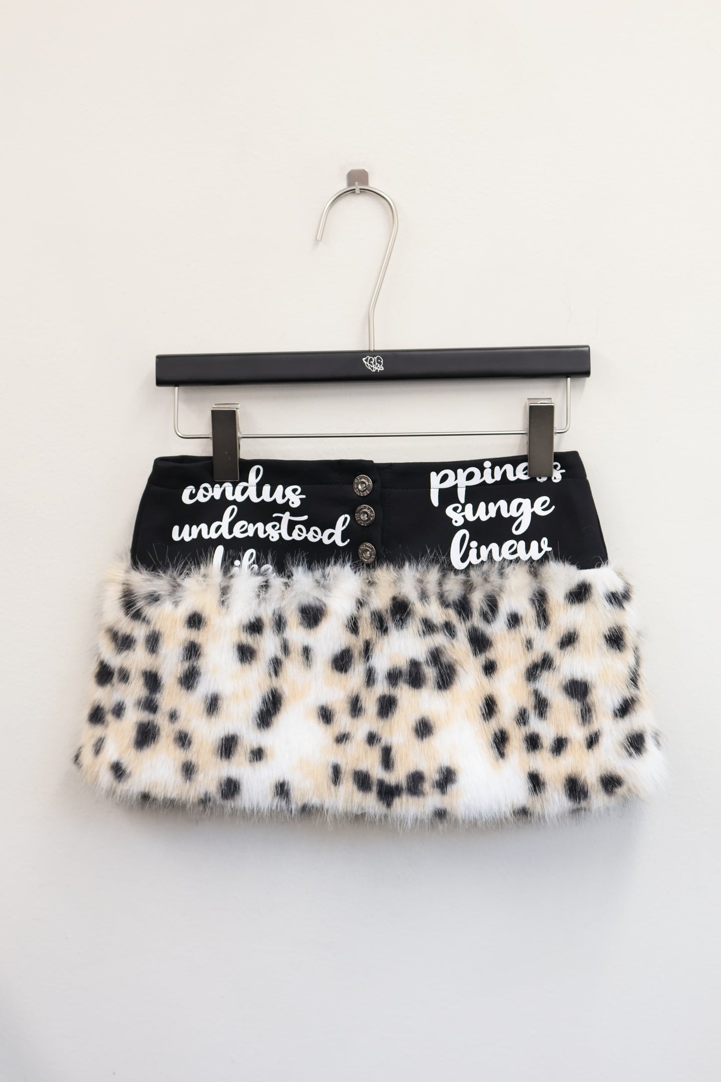 25-915 Wild Fur SkirtA353