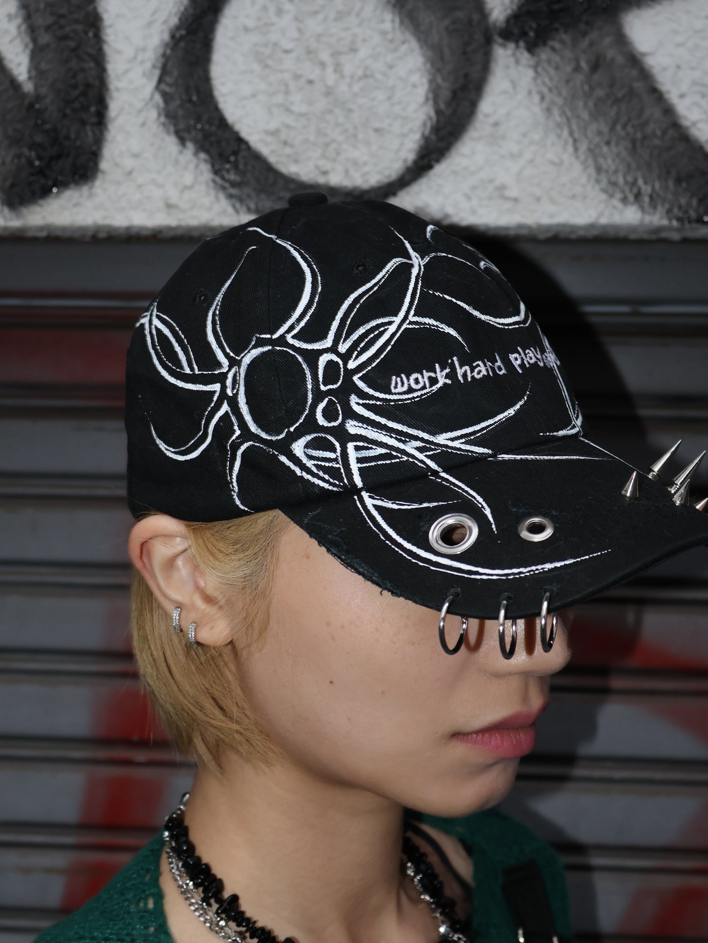 1618 y2k remake cap  RA169