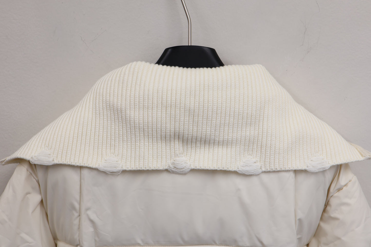 25-902 Frost Down A354