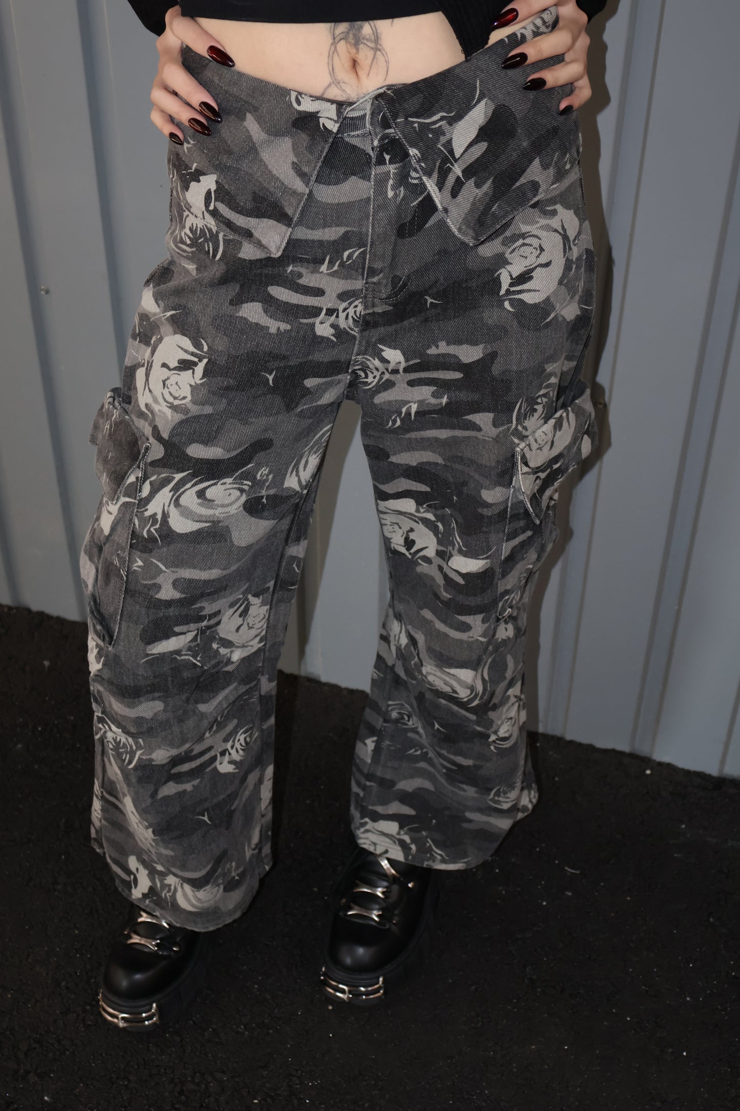 25-911 Dragon Camo Pants A350