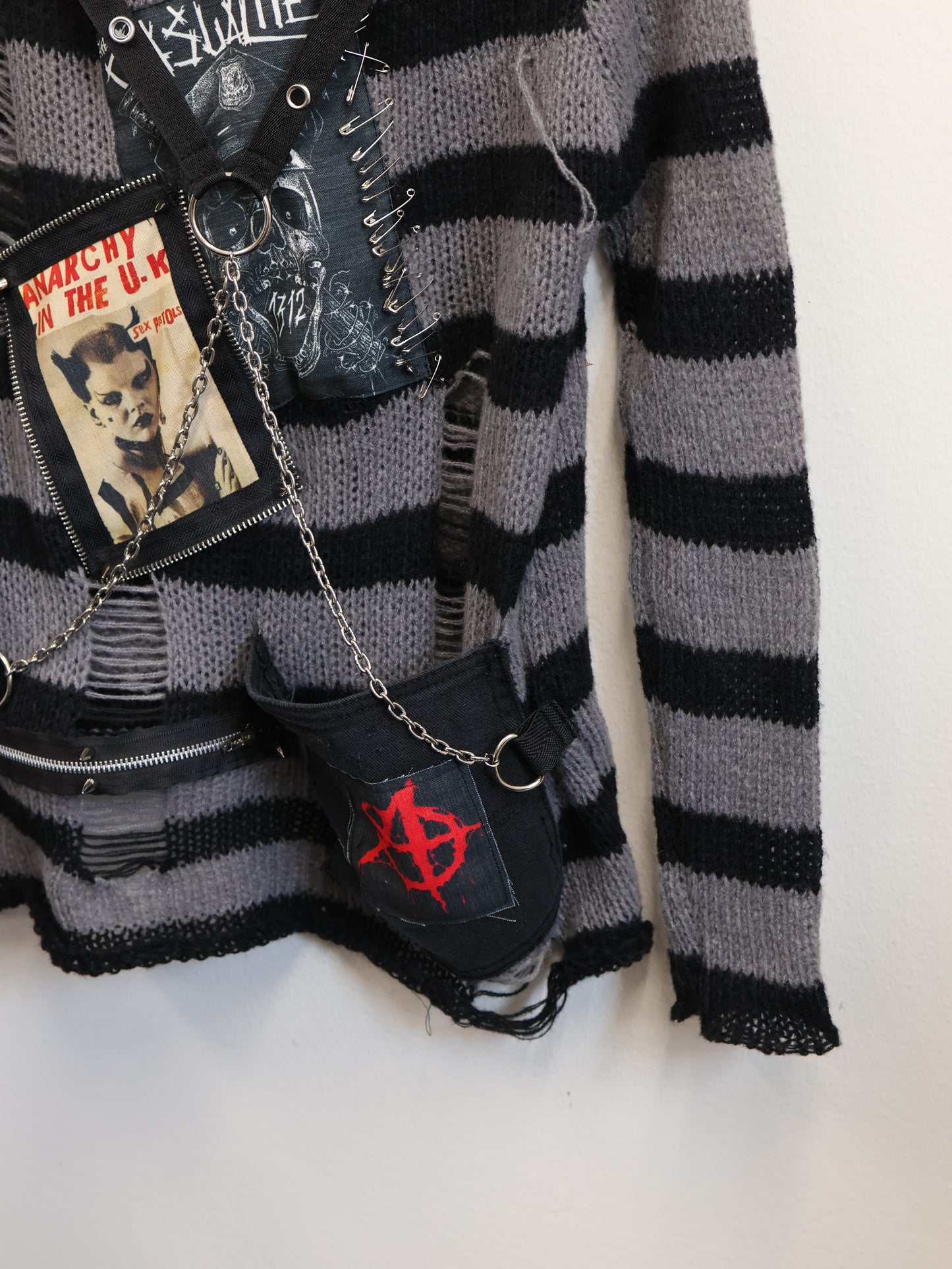 1618Y2K remaketopsRA163