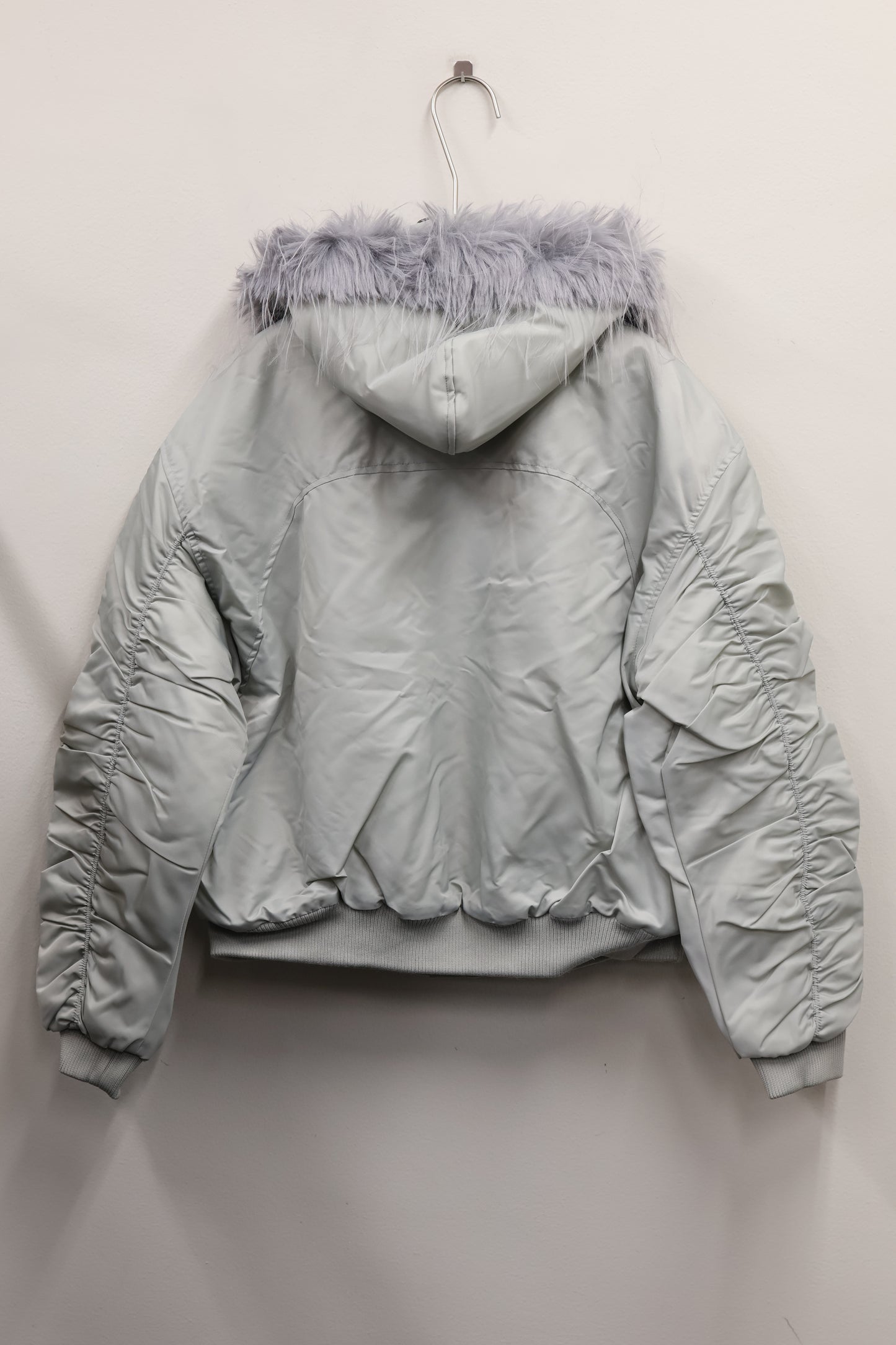 24-K46 arm gather fur jacket A362