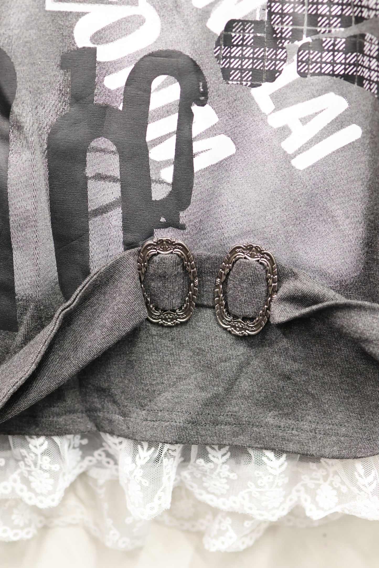 25-933 Code Print Top A357