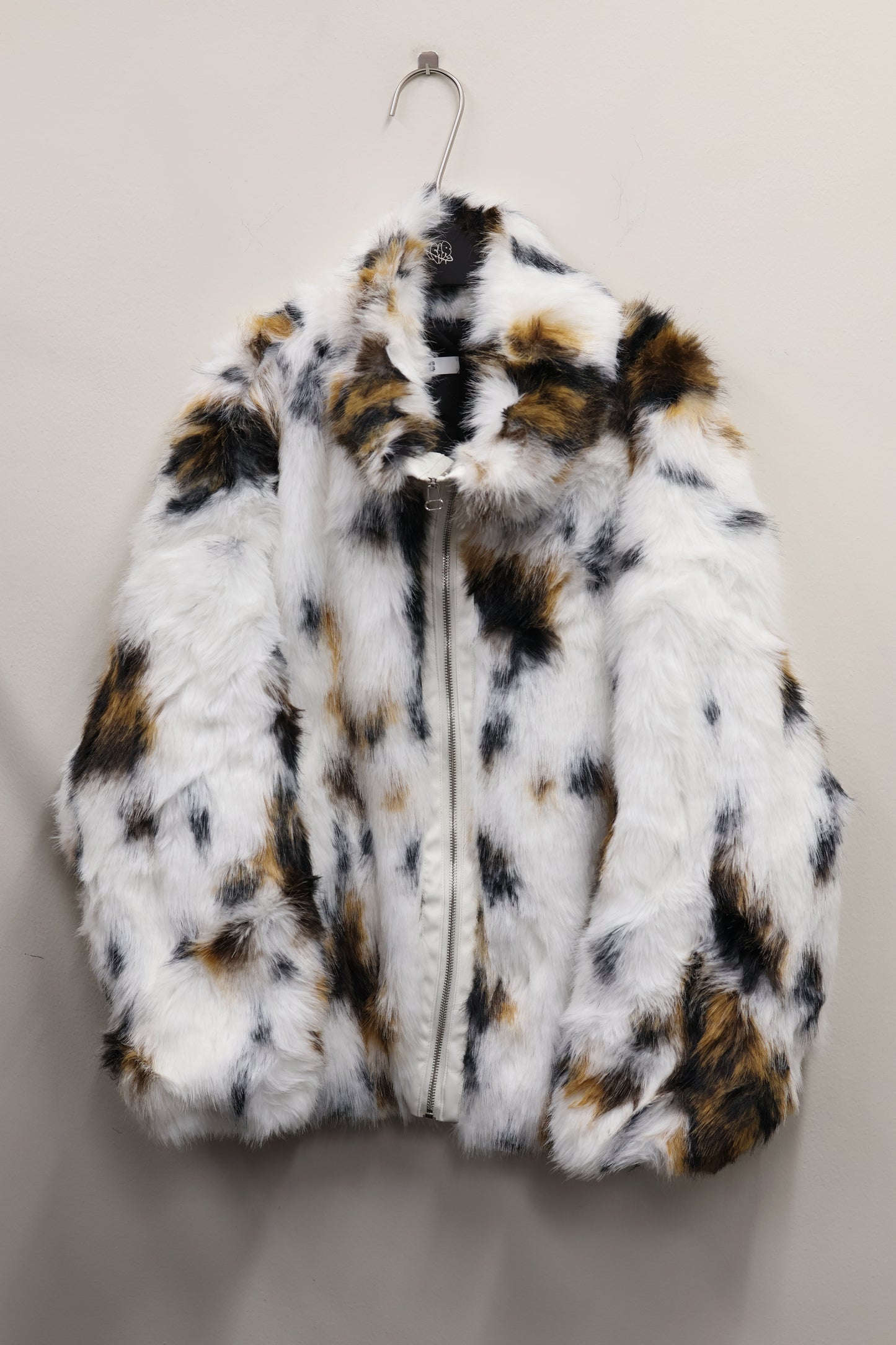 brown mix fur outer A367