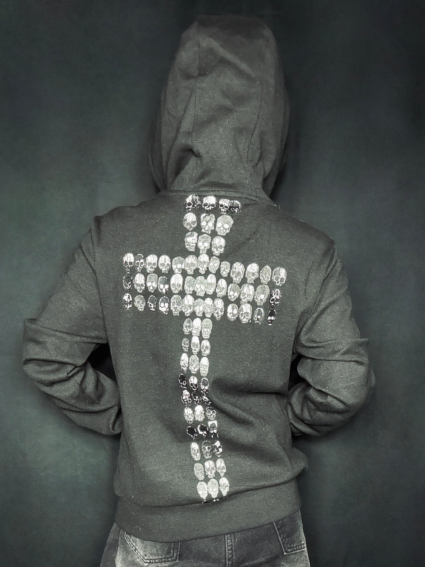 Skull Cross Zip Hoodie A670