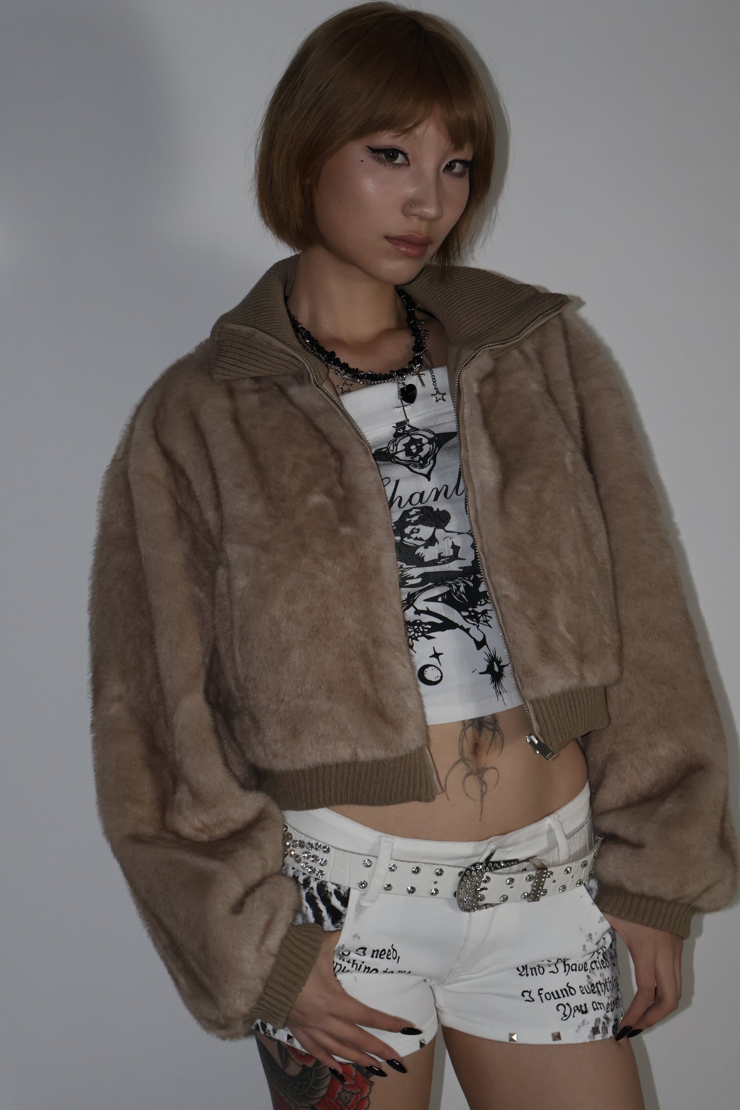 24-K46 stand furouter A360