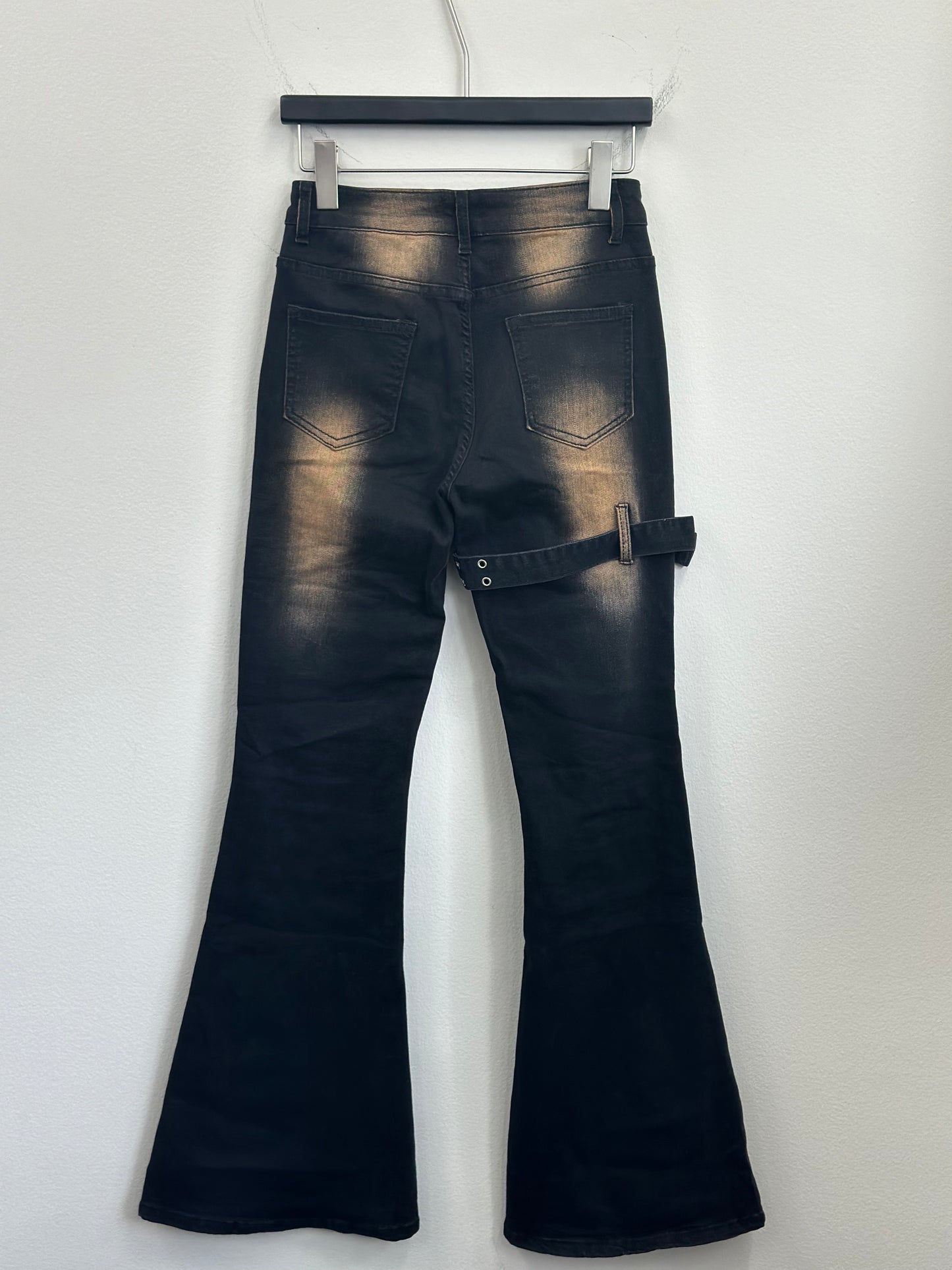 one belt flare denim A43
