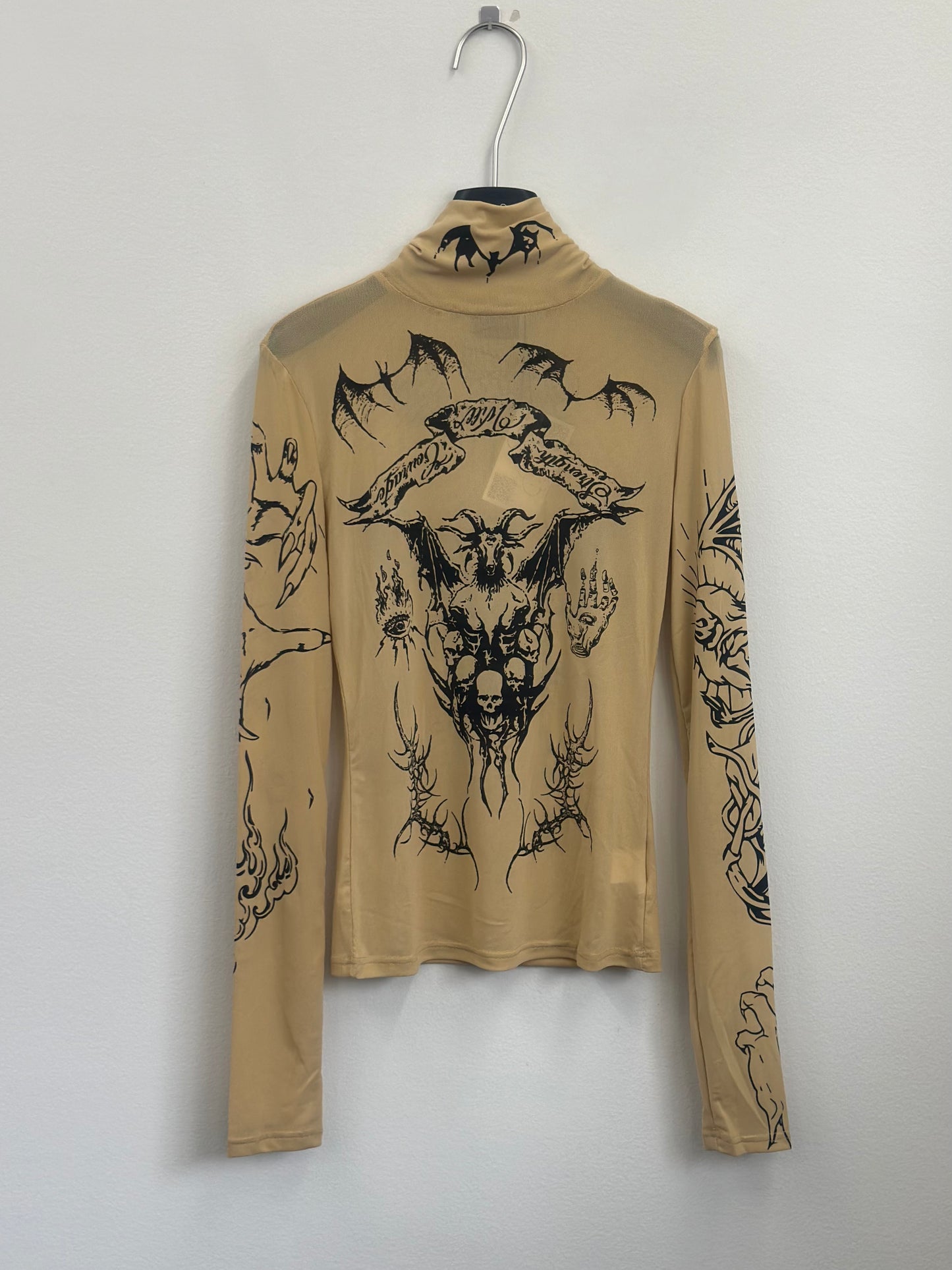 wombat see-through A82