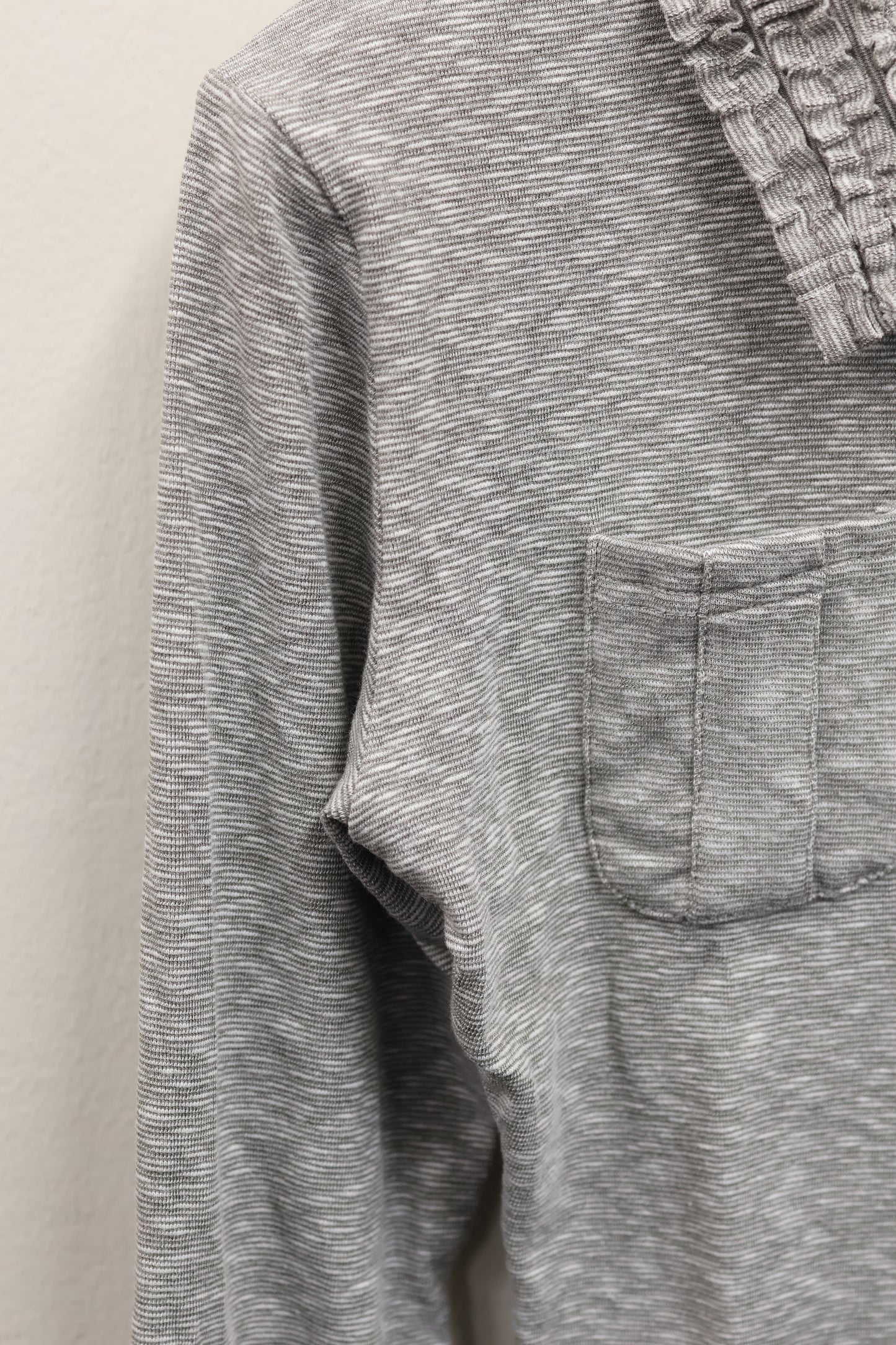 25-913 Shaggy Collar Top A381