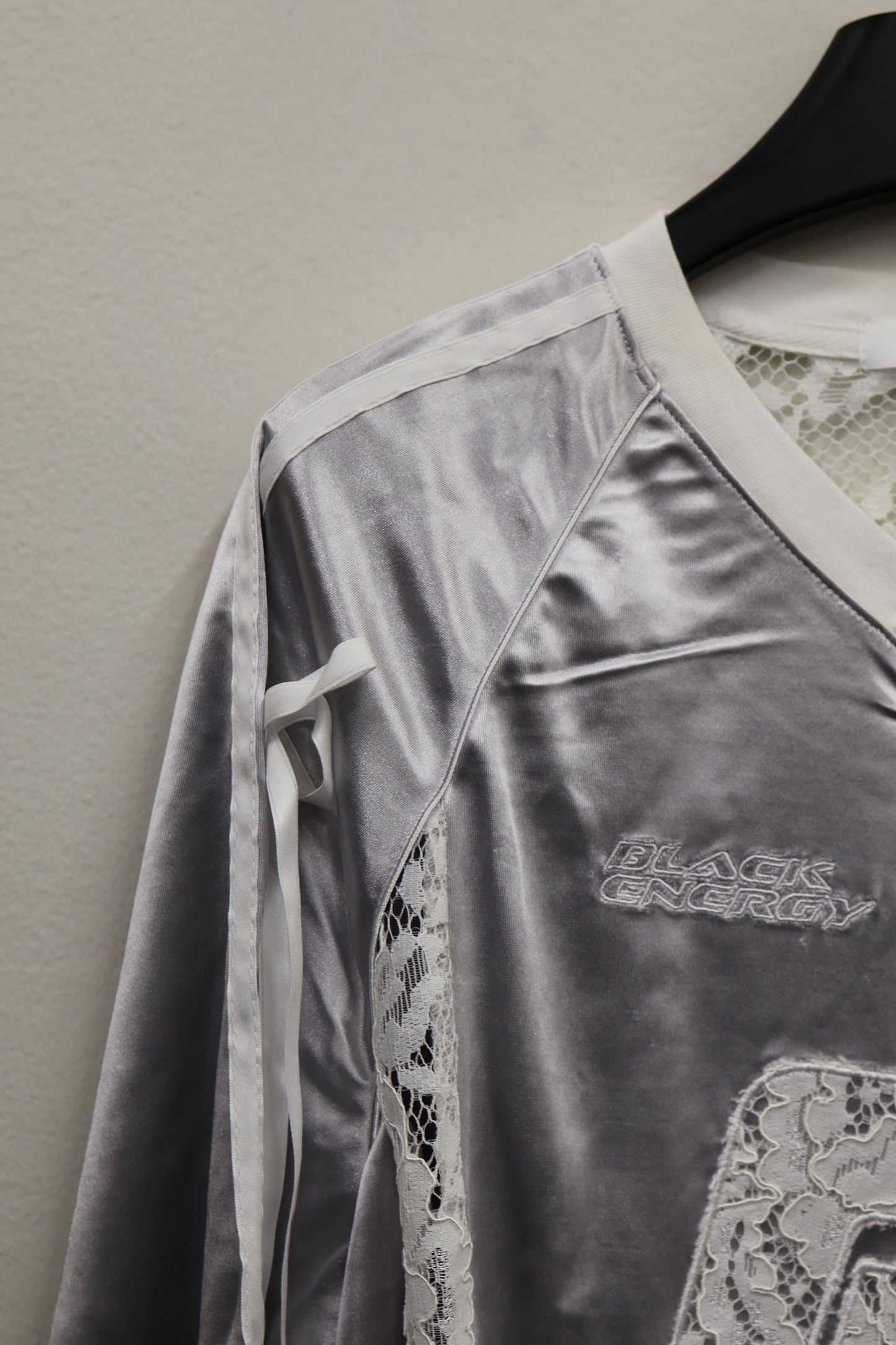 shiny ribbon LS A245