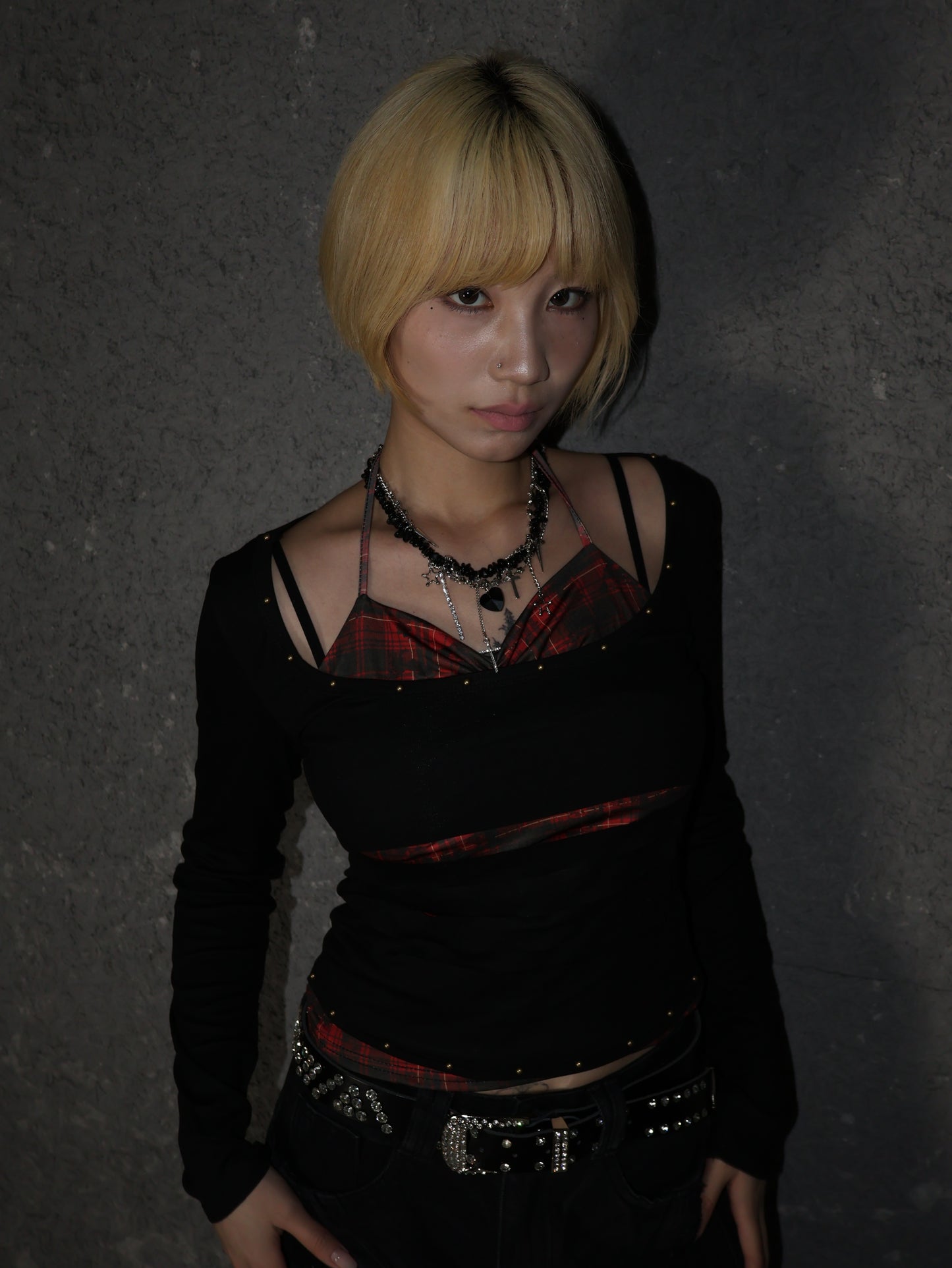 Rift Cutout Top A483