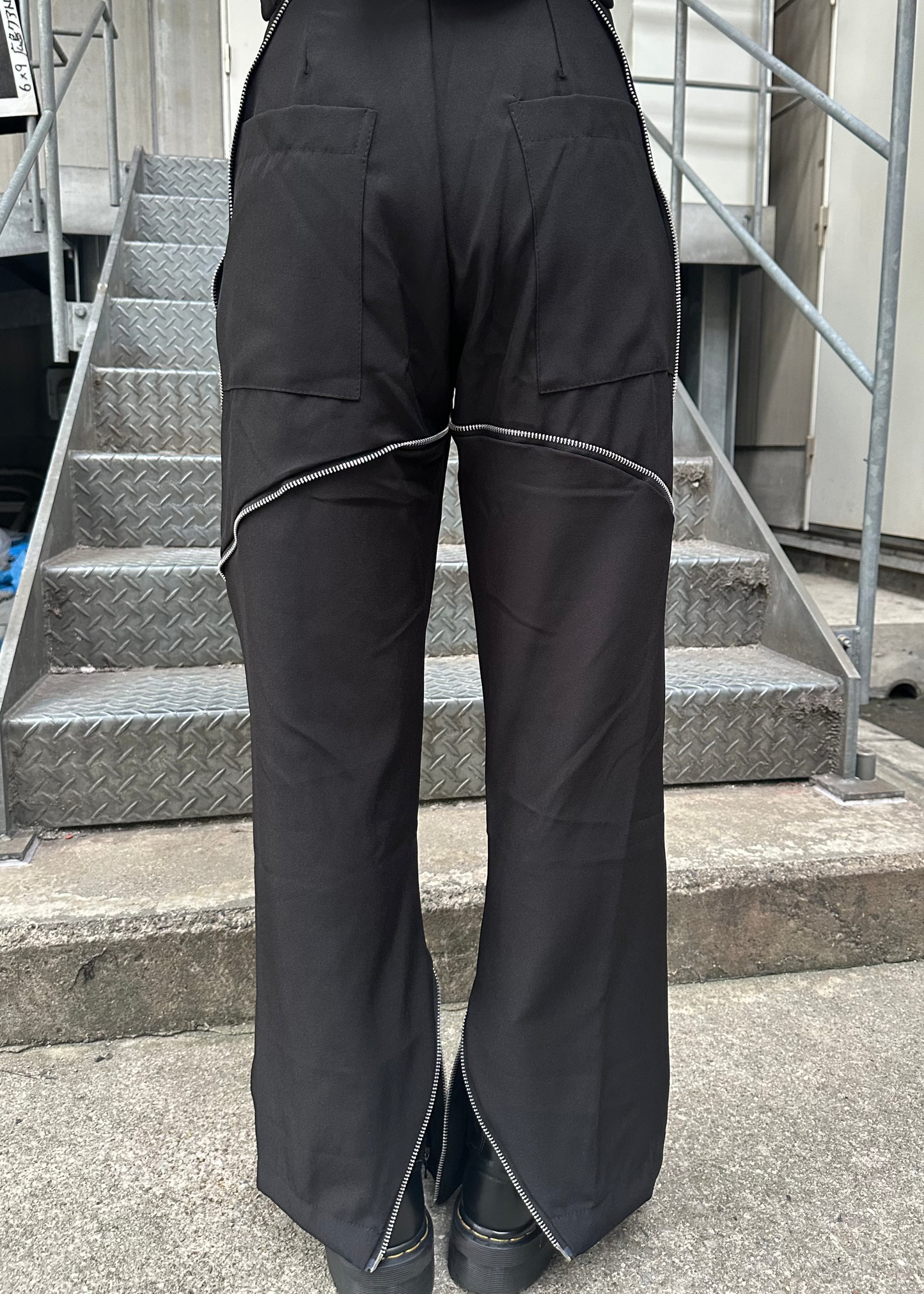 zip slacks