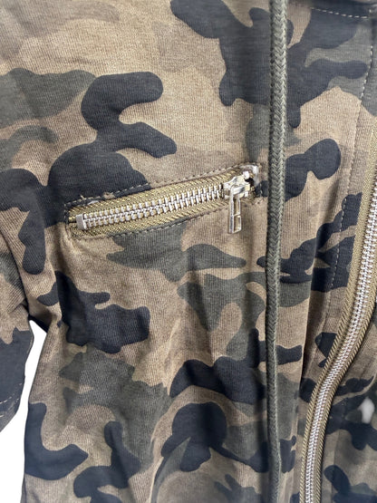 Camo Zip Hood Top A574