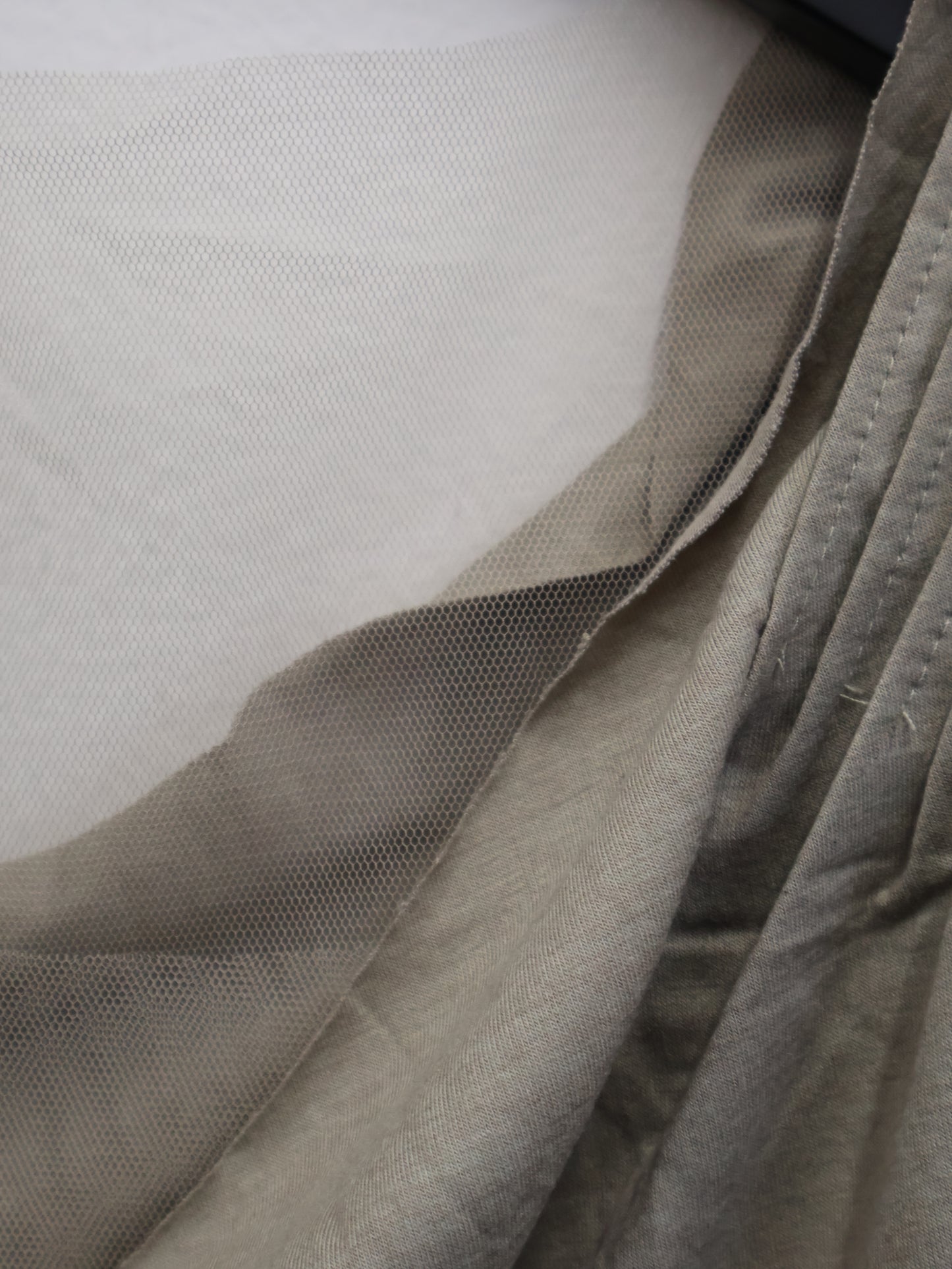 Drape Chain Top A478