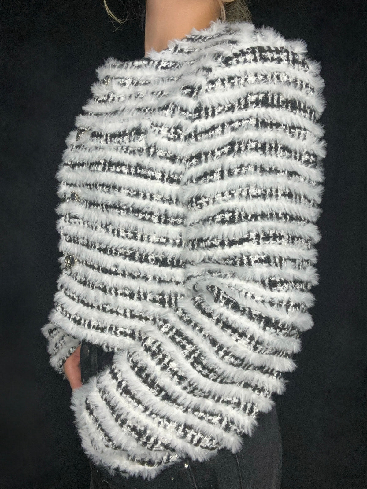 Fuzzy Stripe Jacket A321