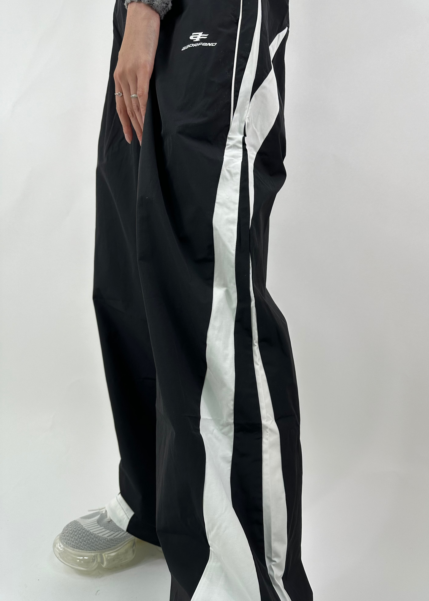 sideline trackpants