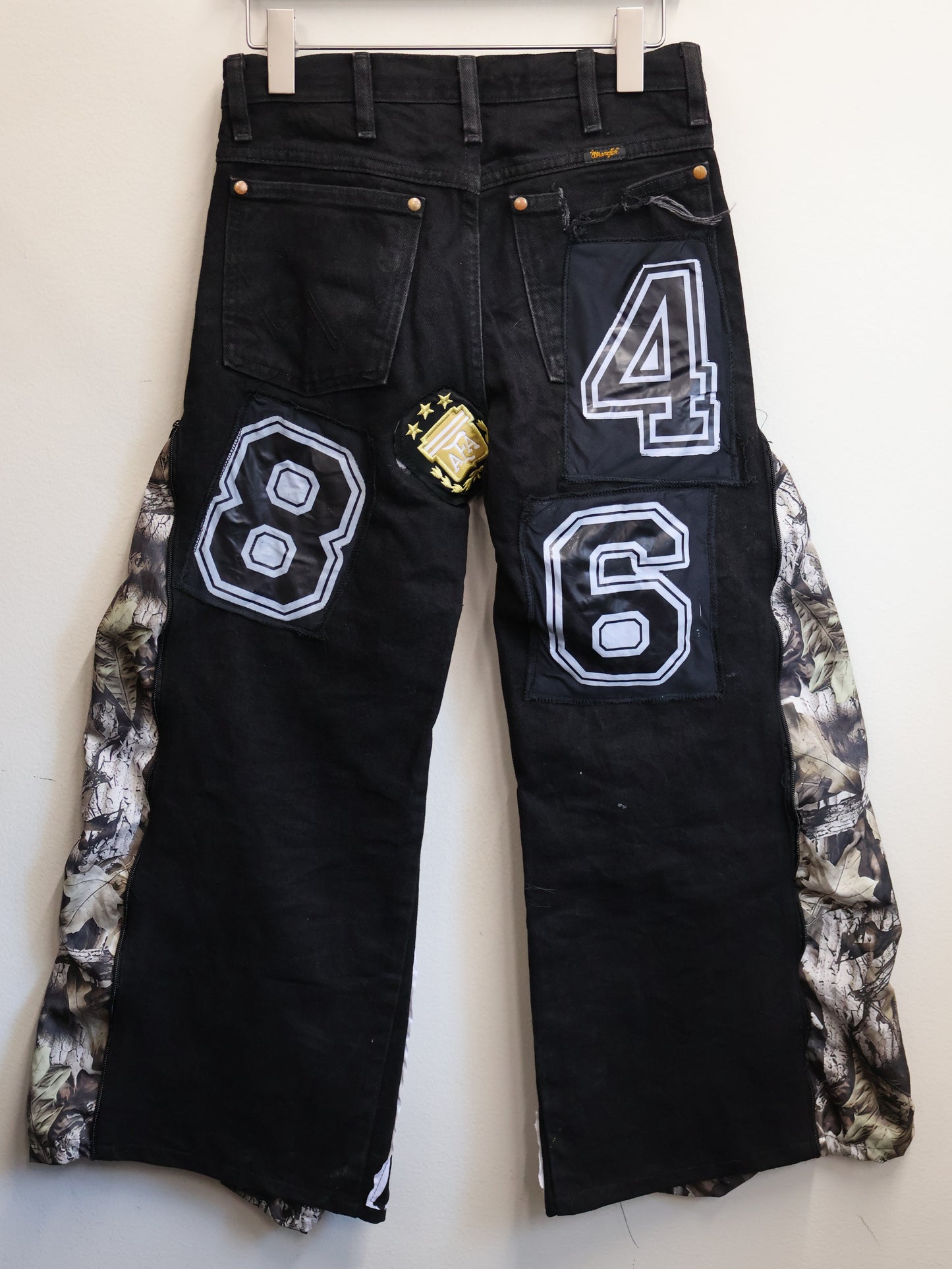 1618 remake Wappen denim_RA231