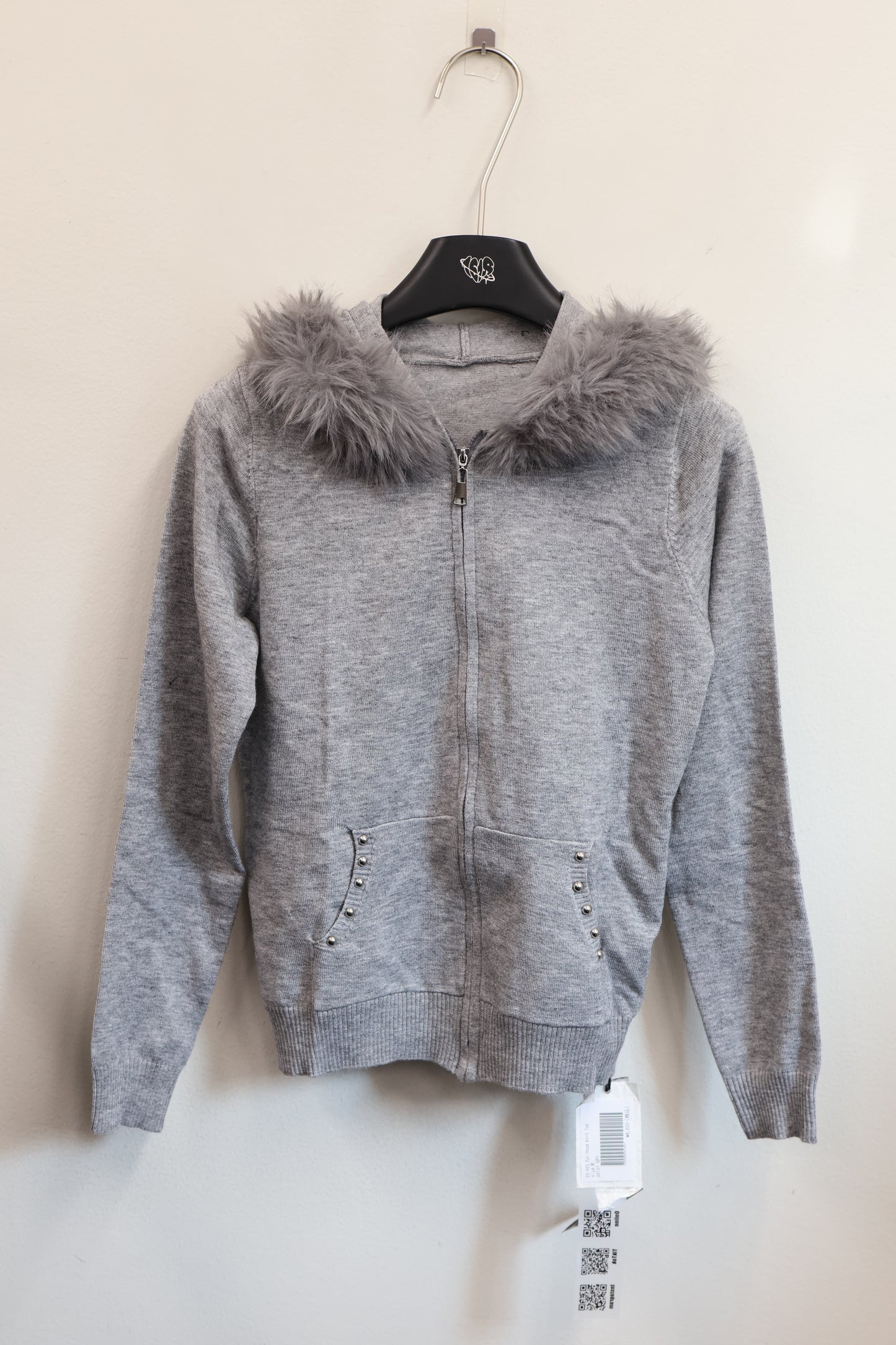 25-863 Fur Hood knit top　A394