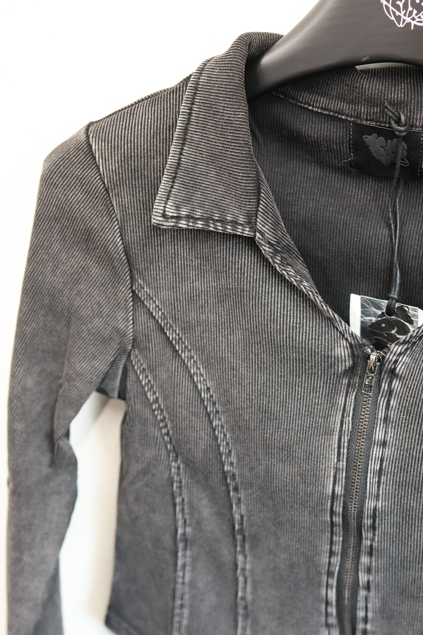 25-821 Grunge Zip Top　A395