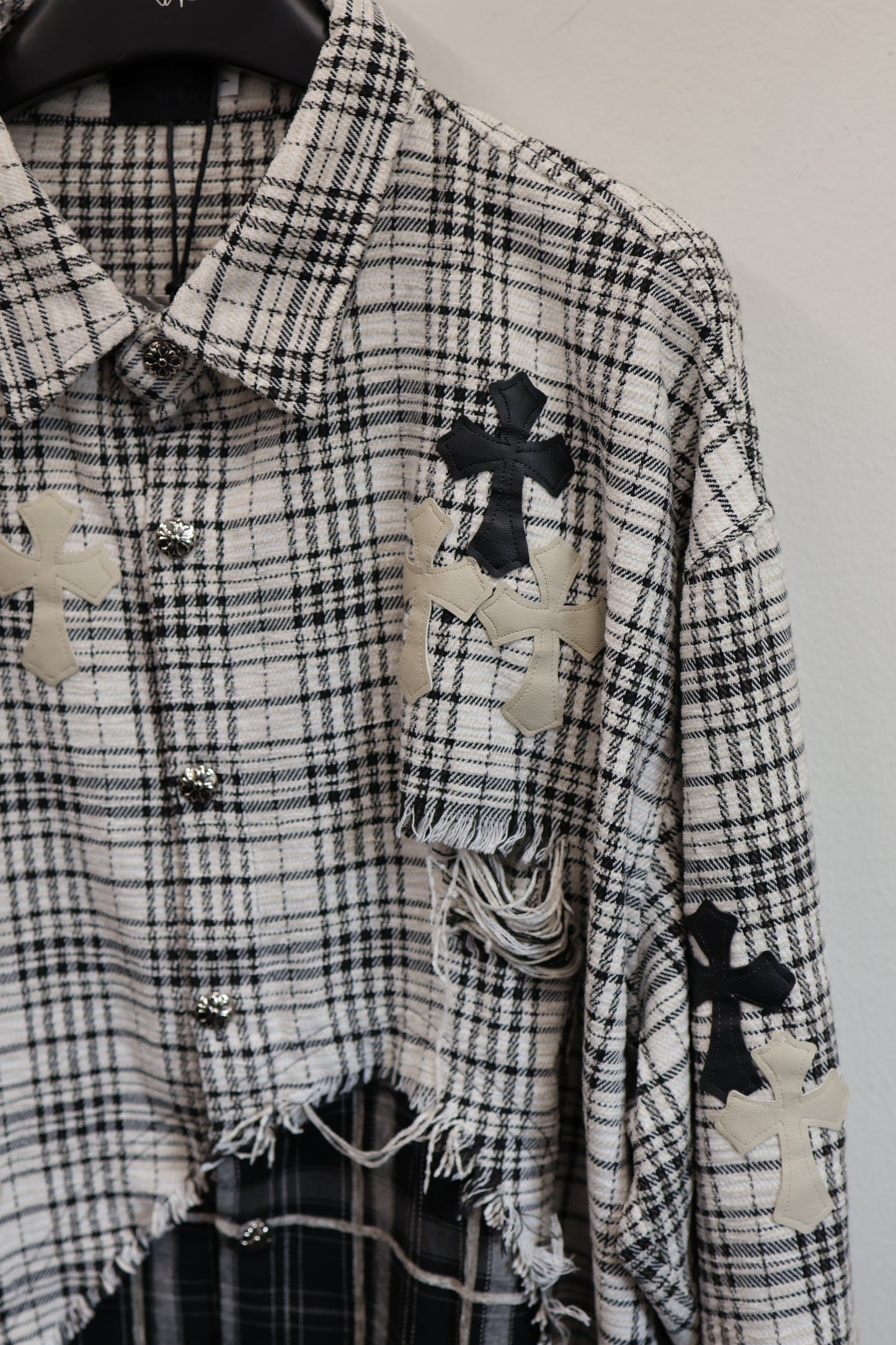 257-11 Ripped Cross Shirts A408