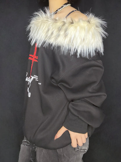 25-905 Holy Fur sweat A429