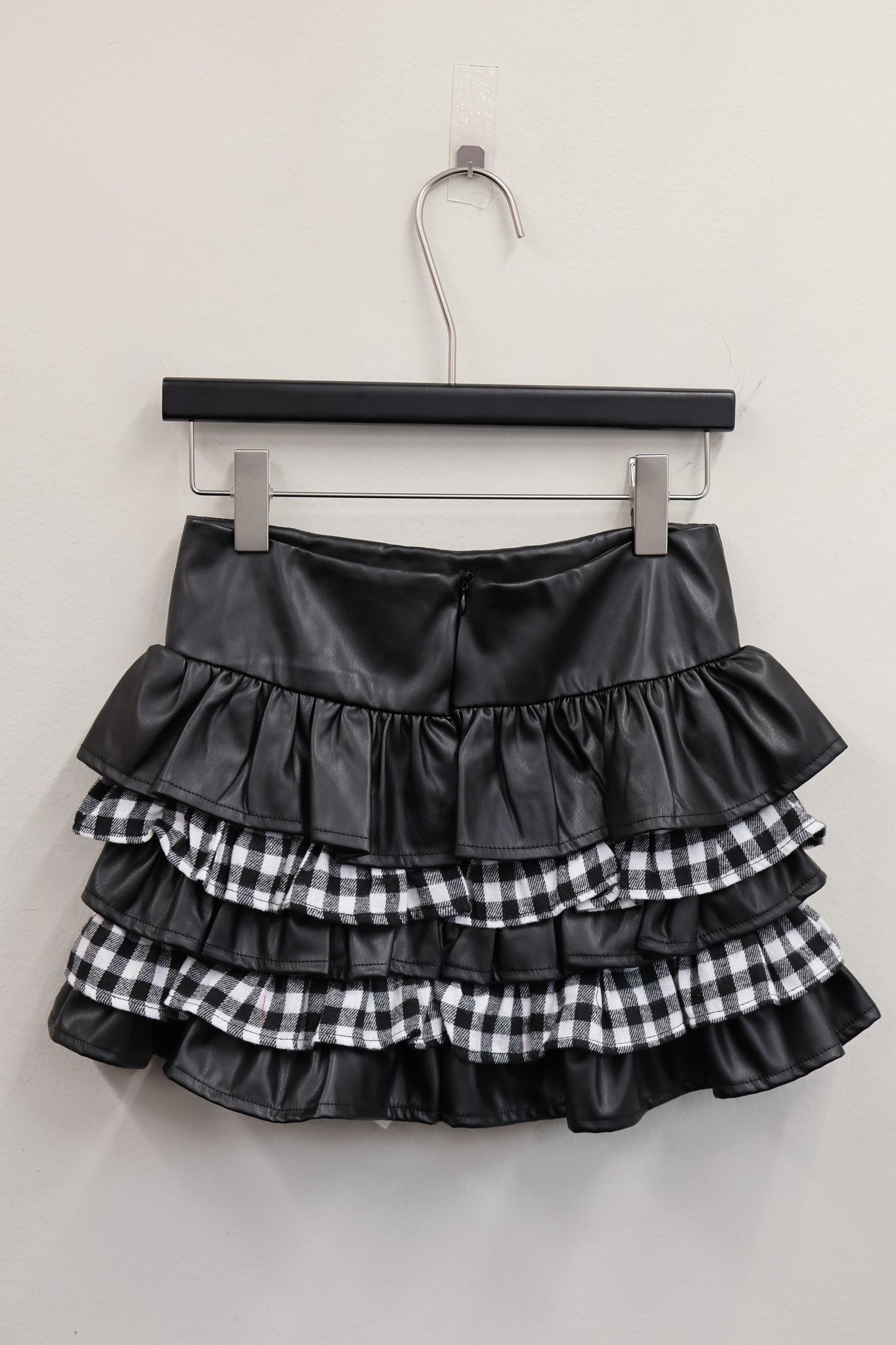 25-813 Crimson Cross Skirt A412