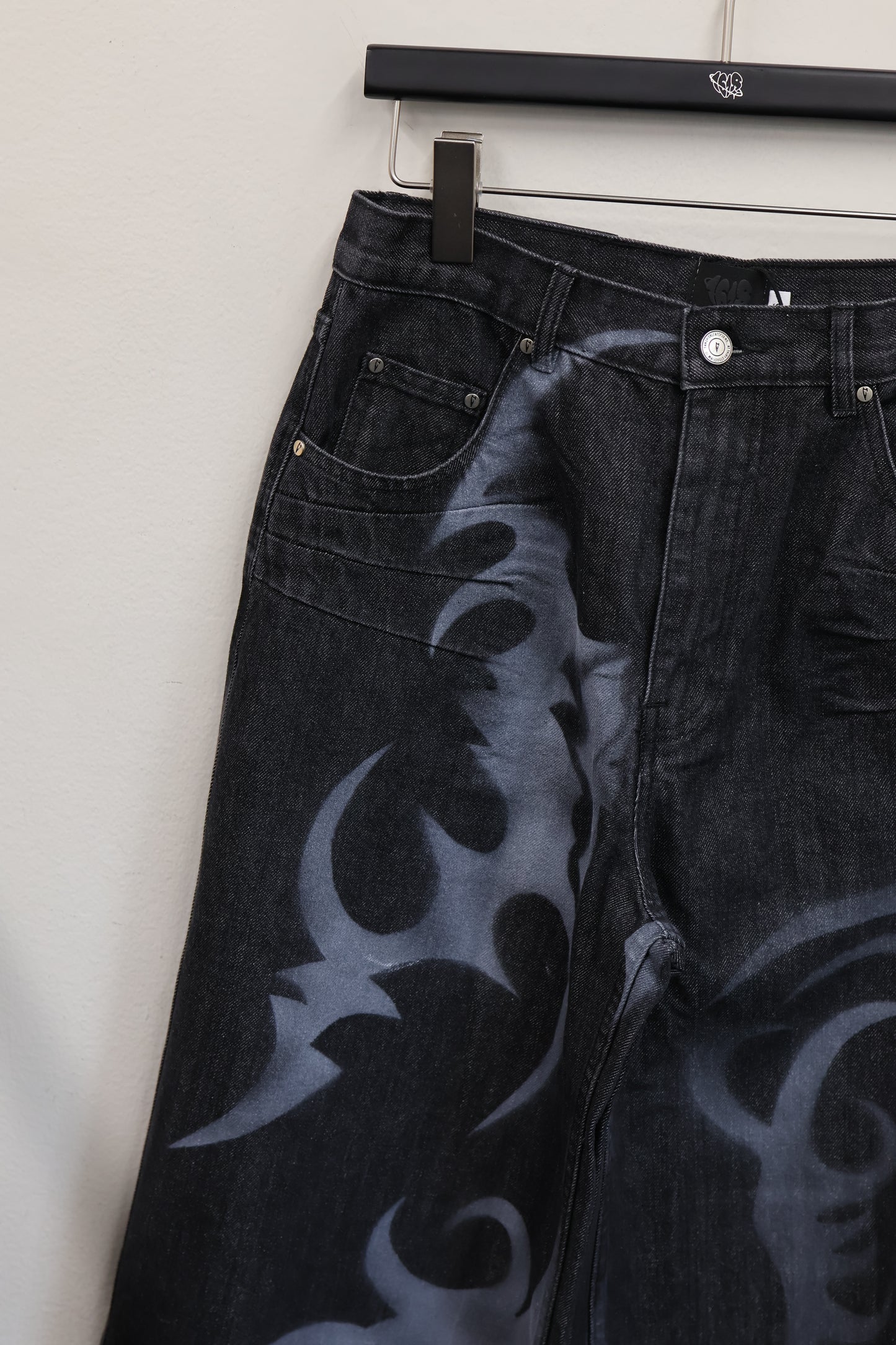 25-K18 3paint denim A402