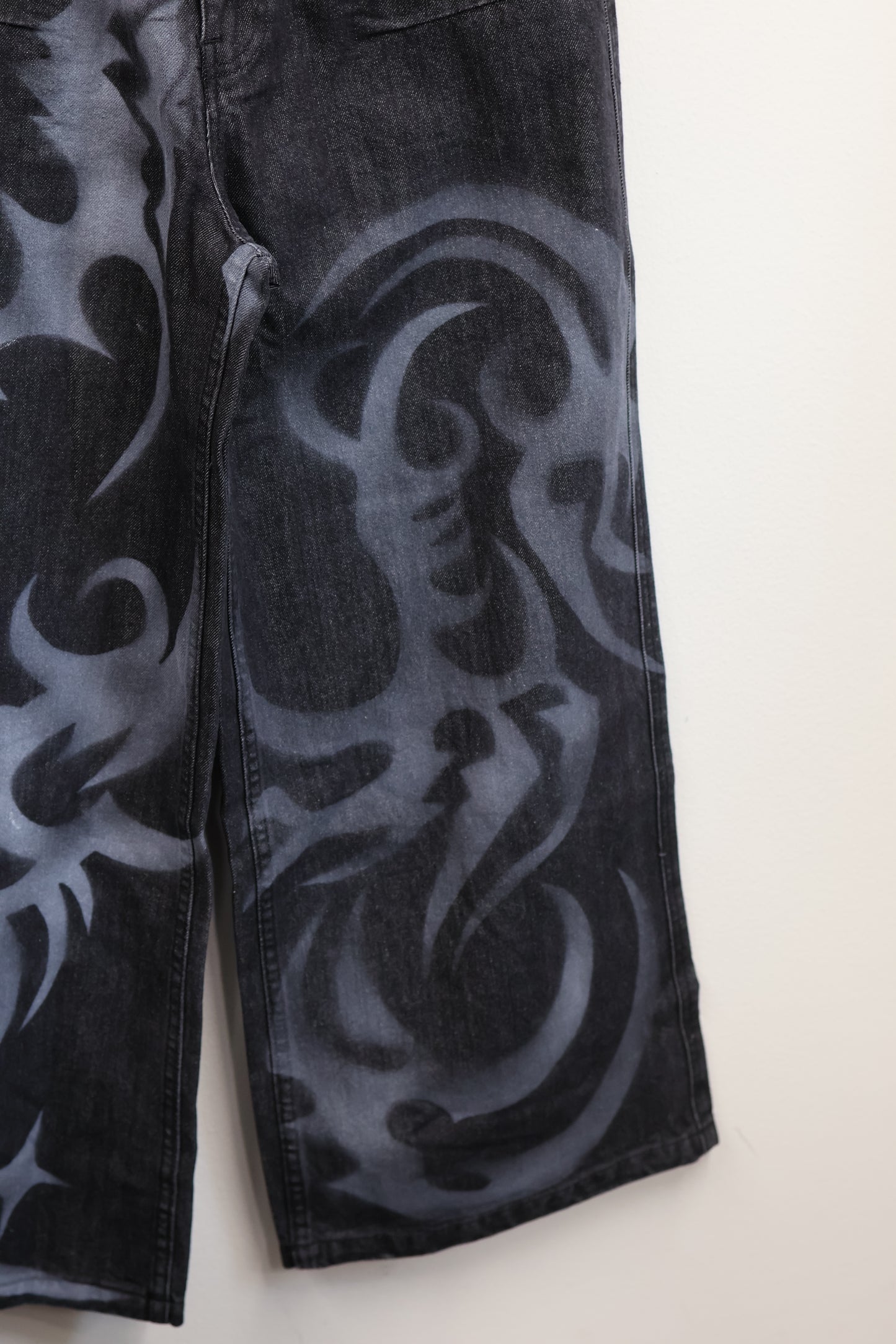 25-K18 3paint denim A402