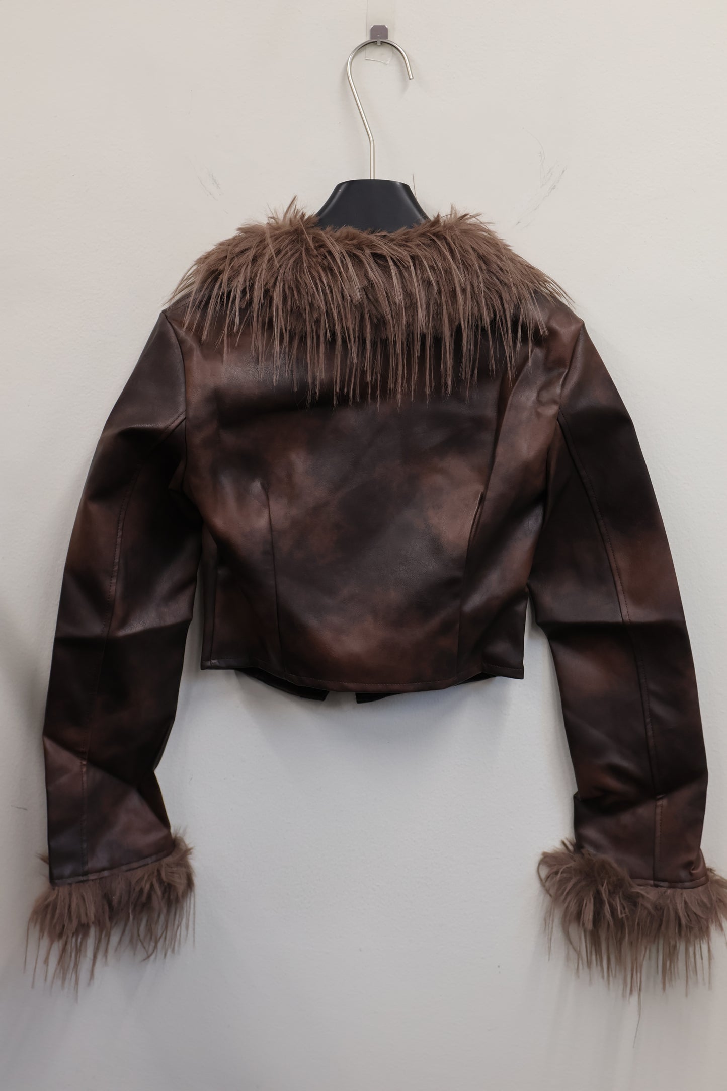 fur light leather shirt A420