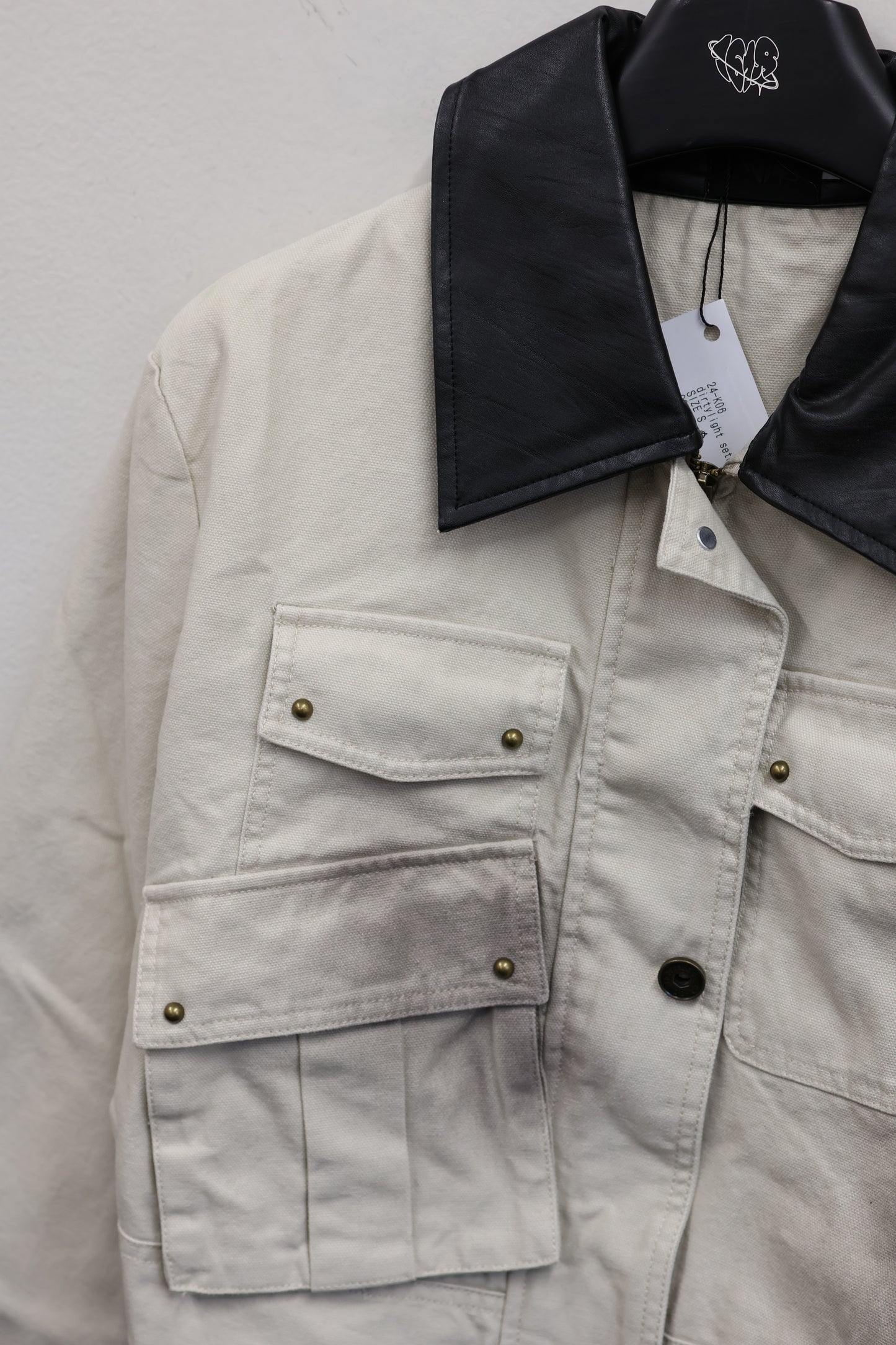 24-K06 dirtylight setup A442