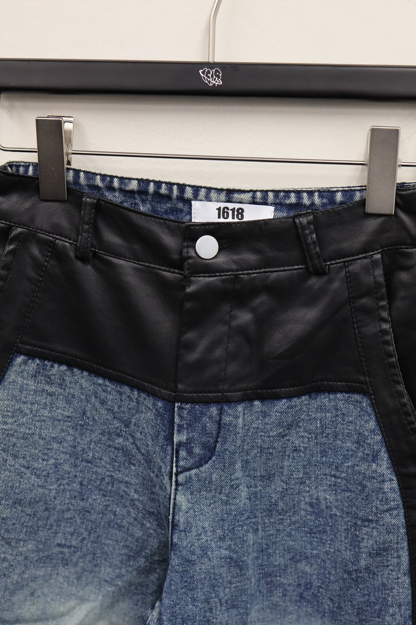 denim leather set up A438